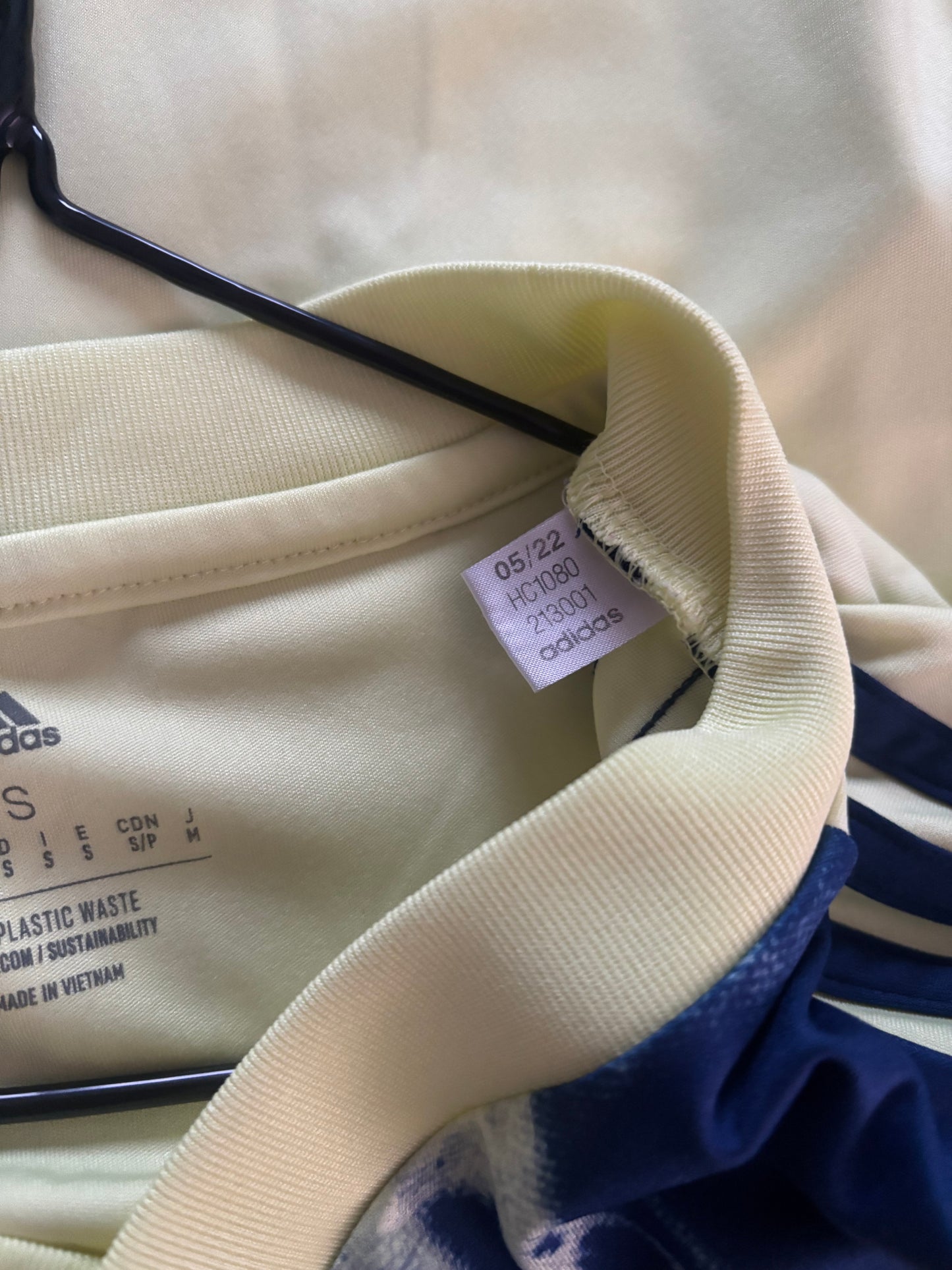 Leeds United Away Shirt 2022/23 (S)