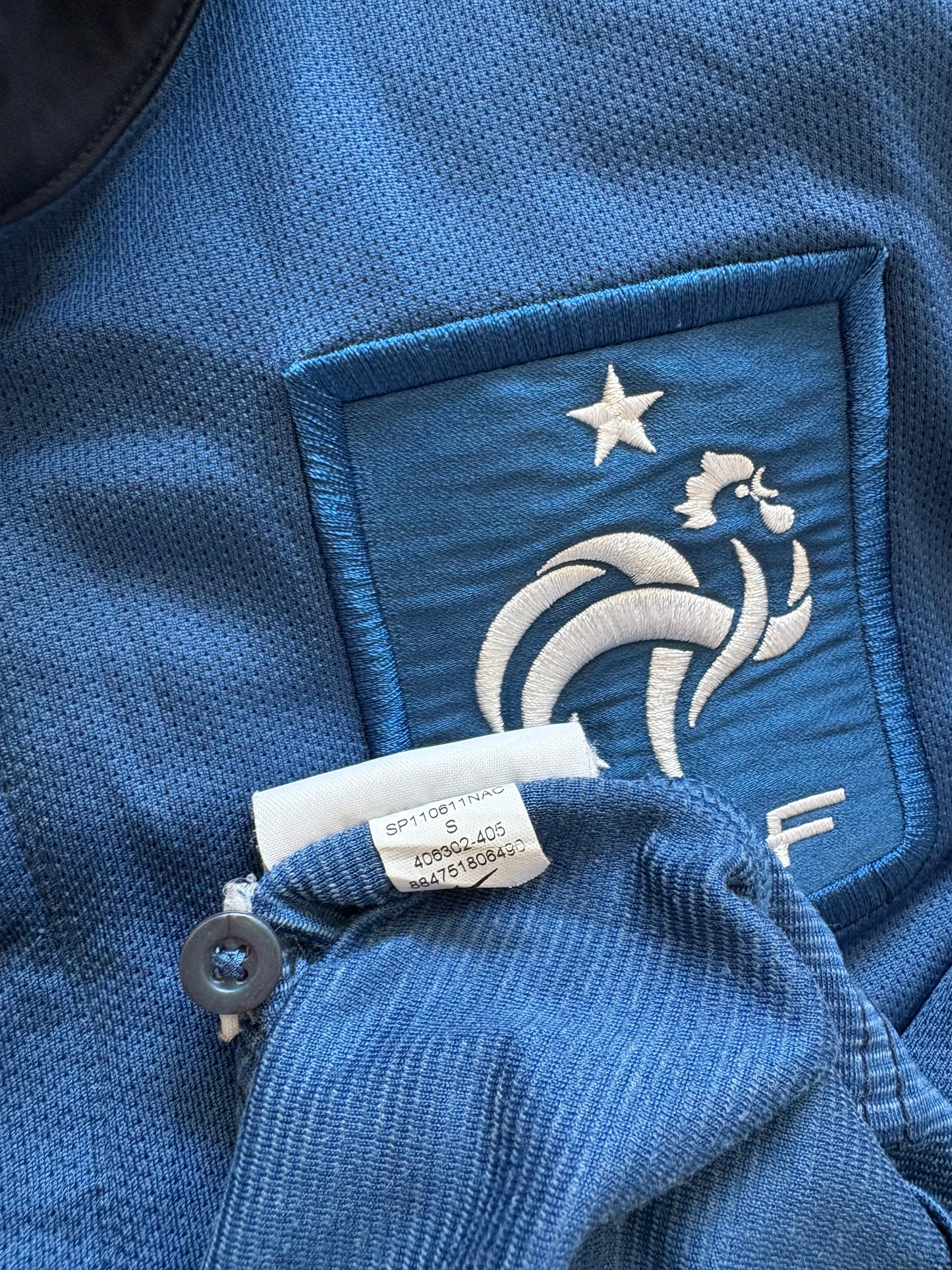 France Home Shirt 2011/12 (S)