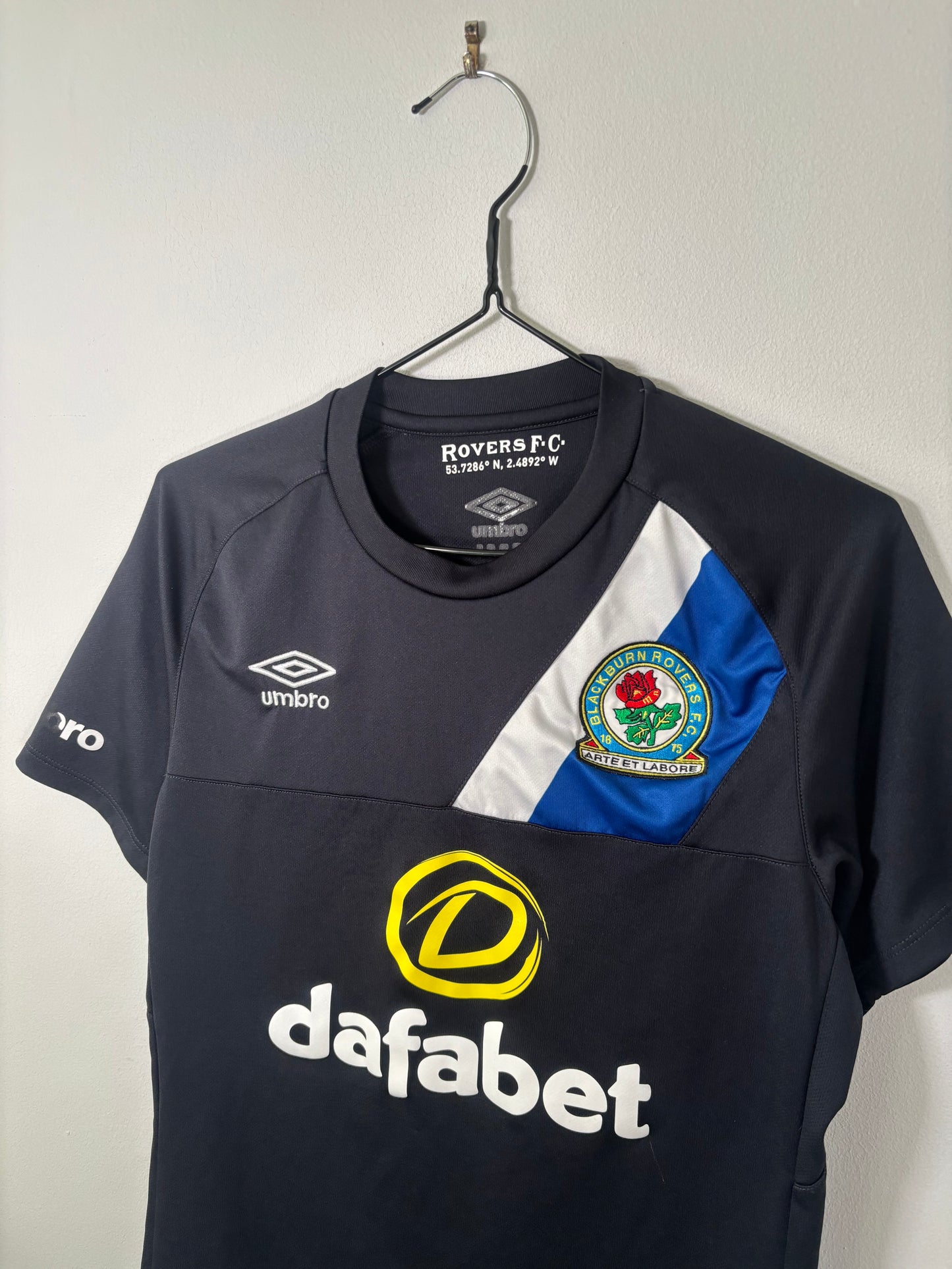 Blackburn Rovers Away Shirt 2016/17 (S)