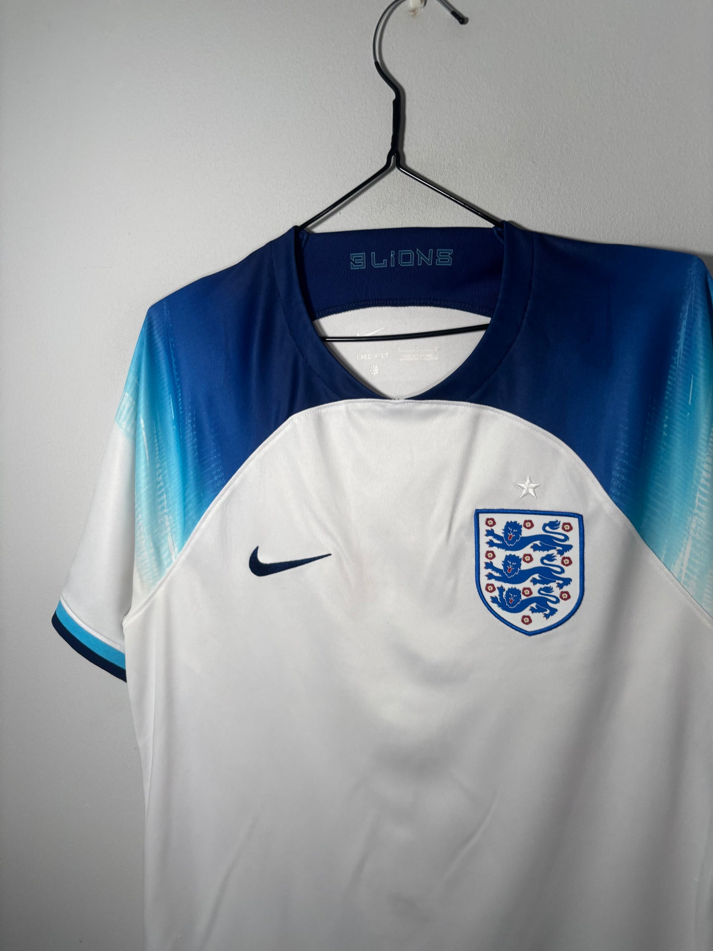 England Home Shirt 2022 (M)