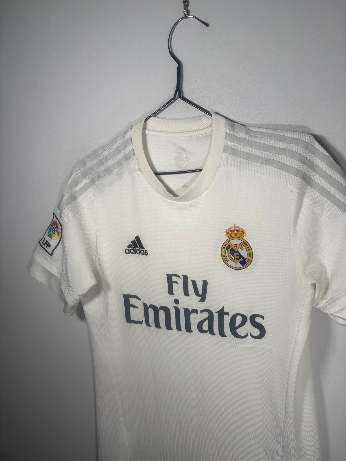 Real Madrid Home Shirt 2015/16 (S)