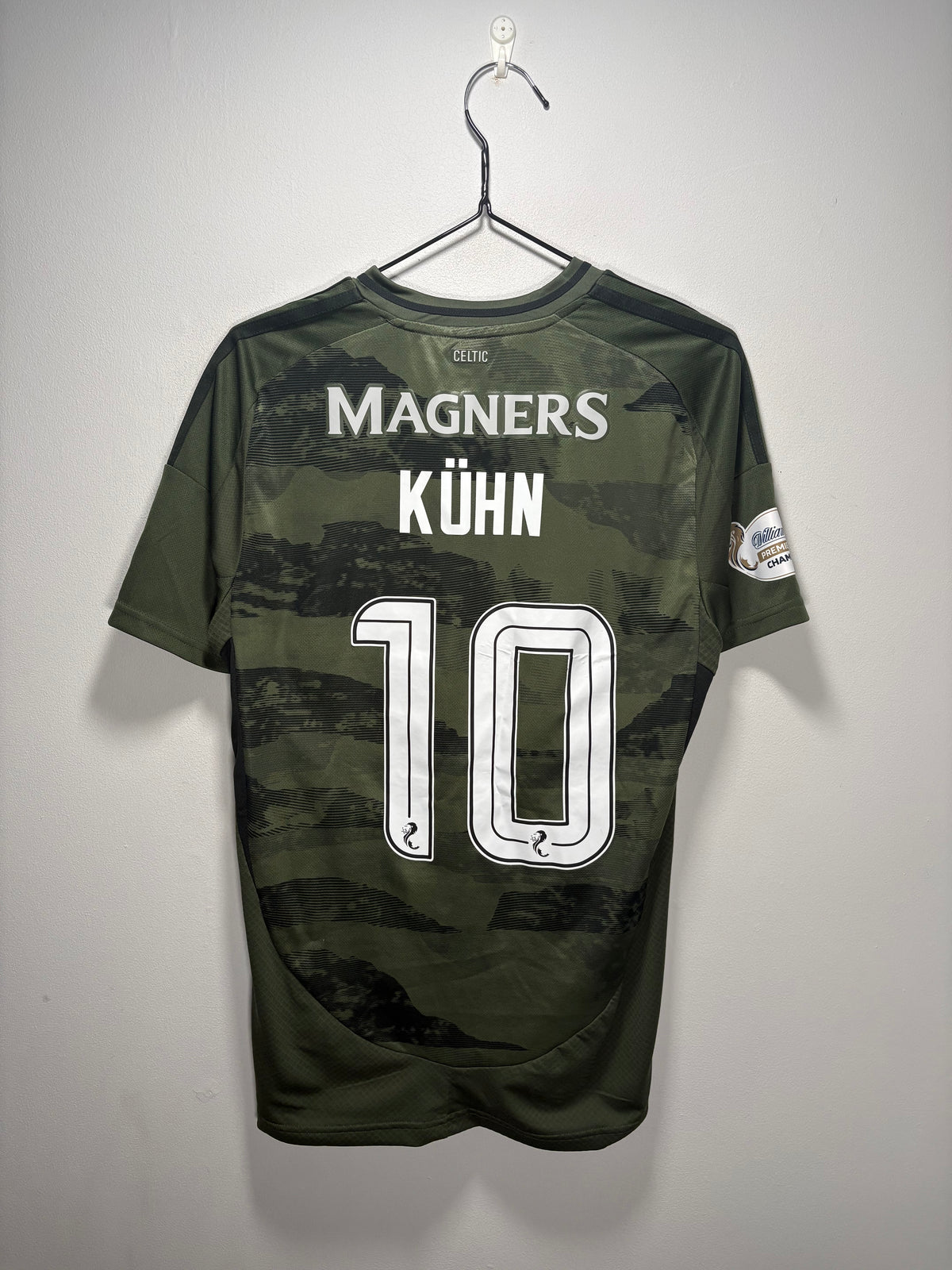 Celtic Authentic Third Shirt 2024/25 Kuhn (M)