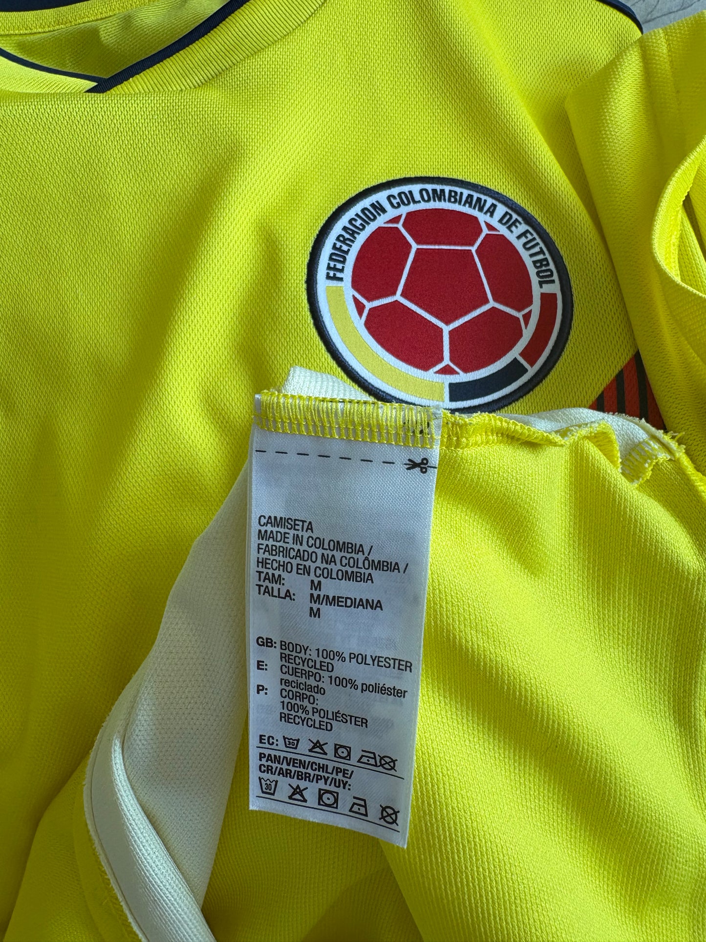 Colombia Home Shirt 2018 (M)