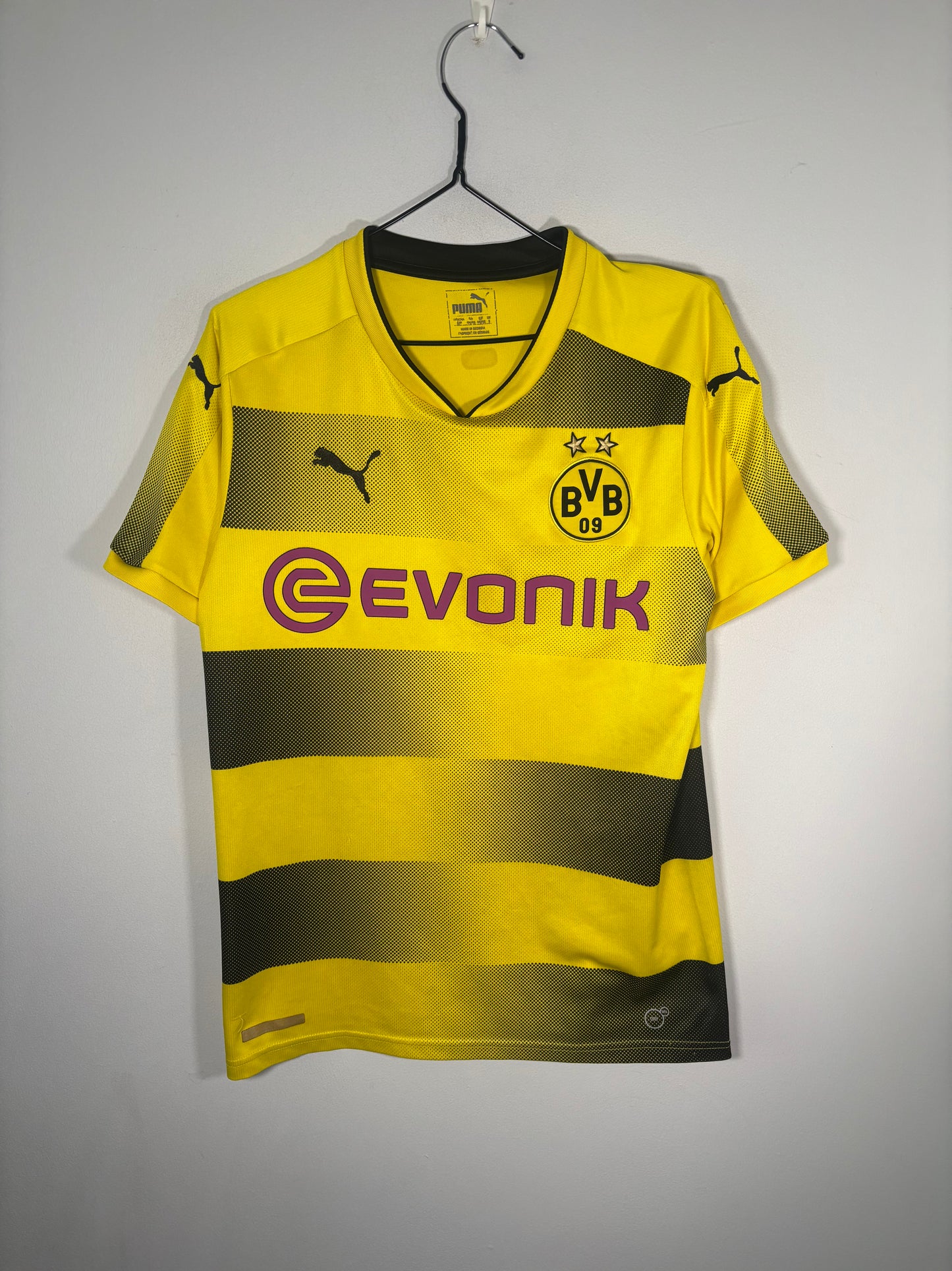 Dortmund Home Shirt 2017/18 (S)