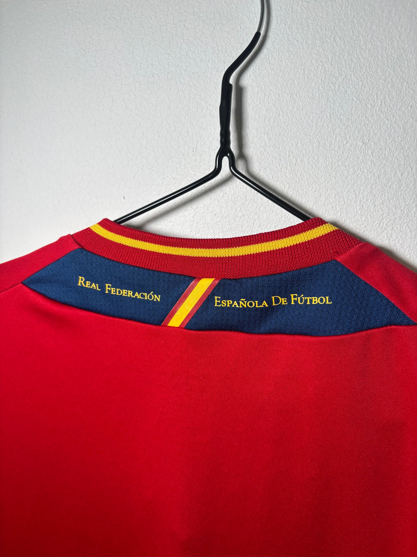 Spain Home Shirt 2012 (L)