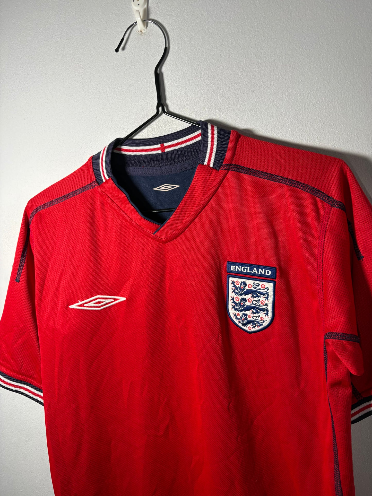 England Away Shirt 2002 Beckham (XLK)