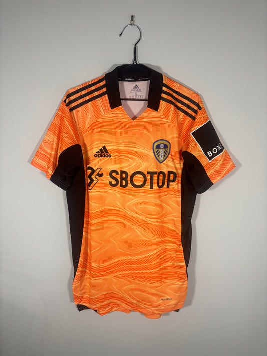 Leeds United Goalkeeper Shirt 2022/23 (S)