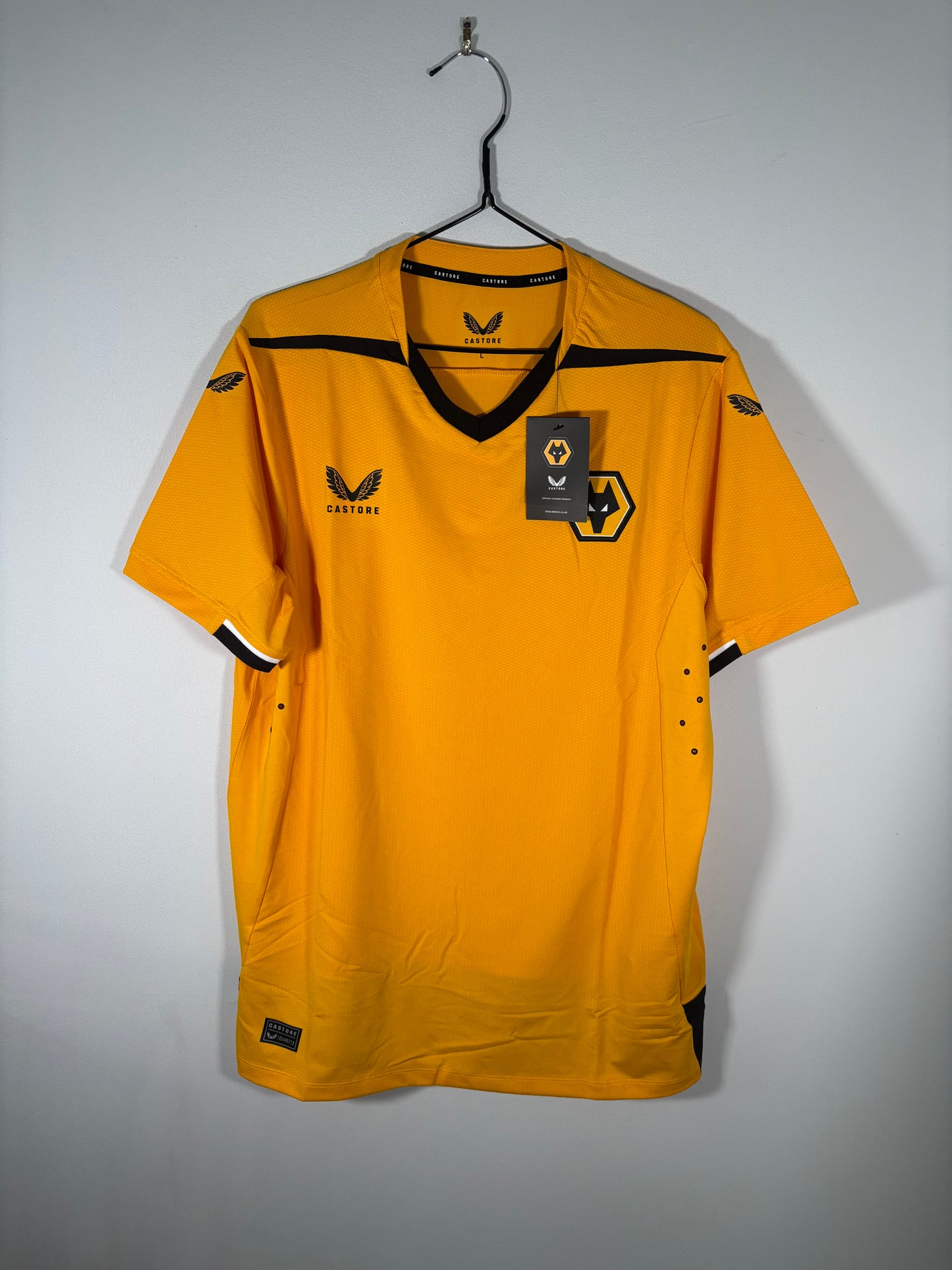 Wolves Pro Home Shirt 2022/23 (L)