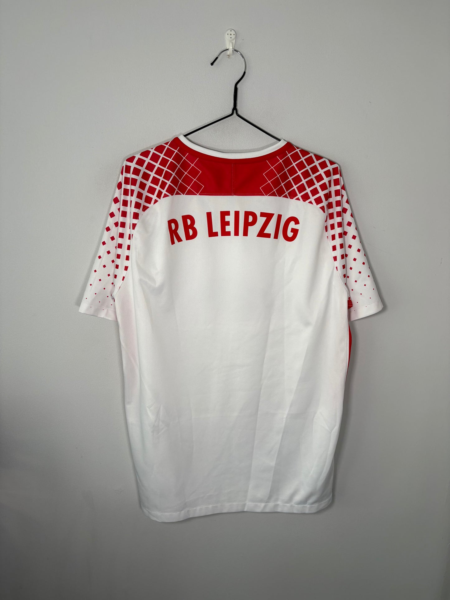 RB Leipzig Home Shirt 2017/18 (L)
