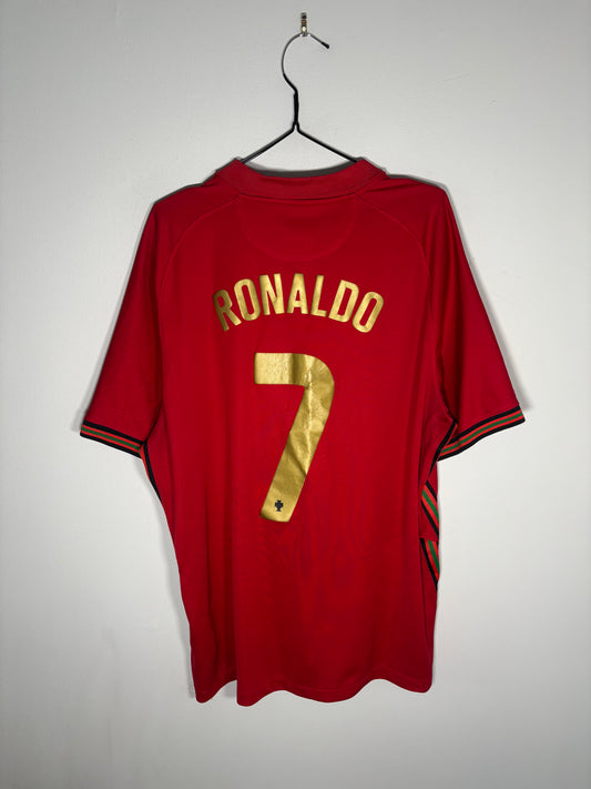 Portugal Home Shirt 2020 Ronaldo (XL)