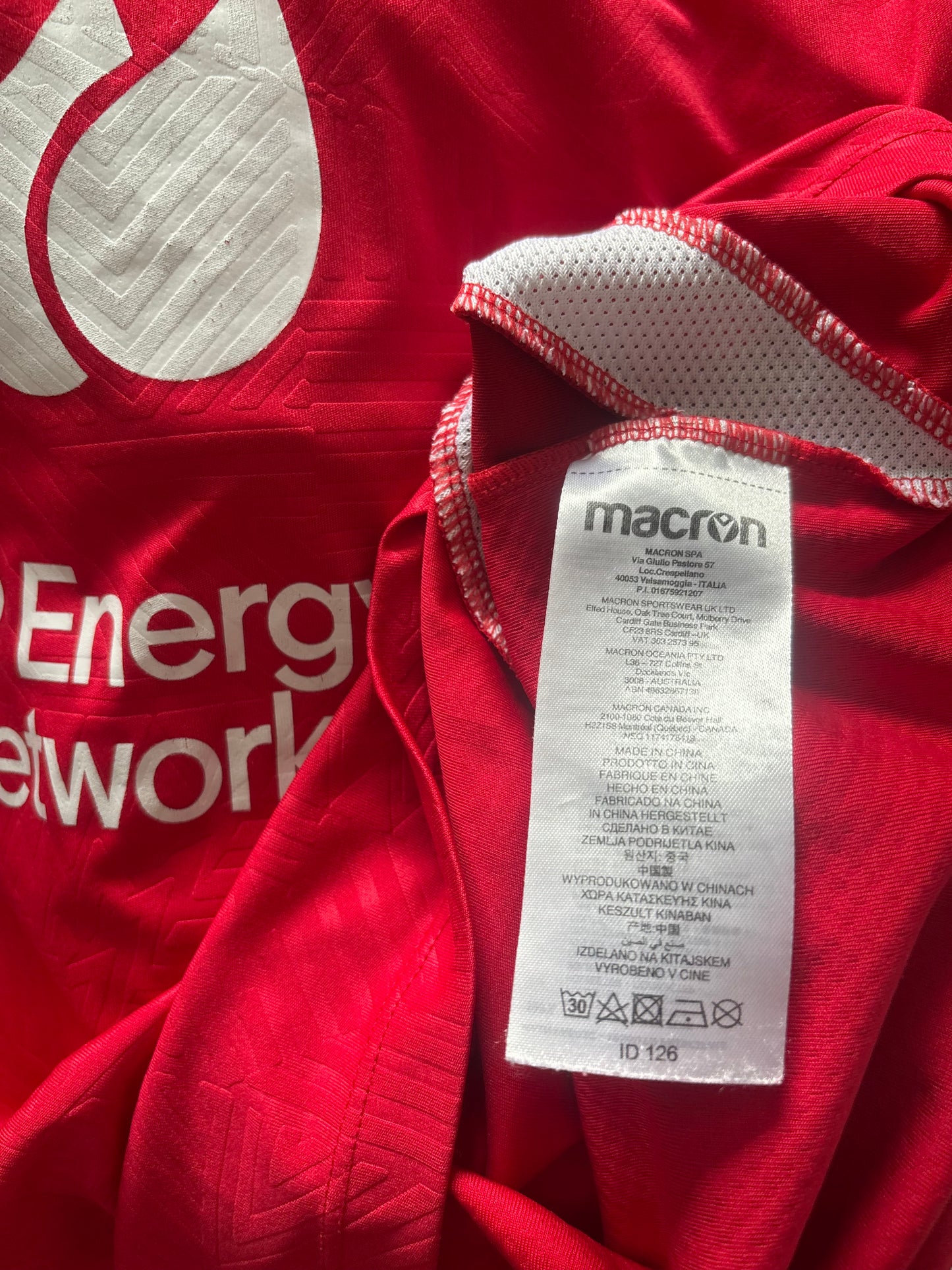 Wrexham Training Shirt 2023 (M)