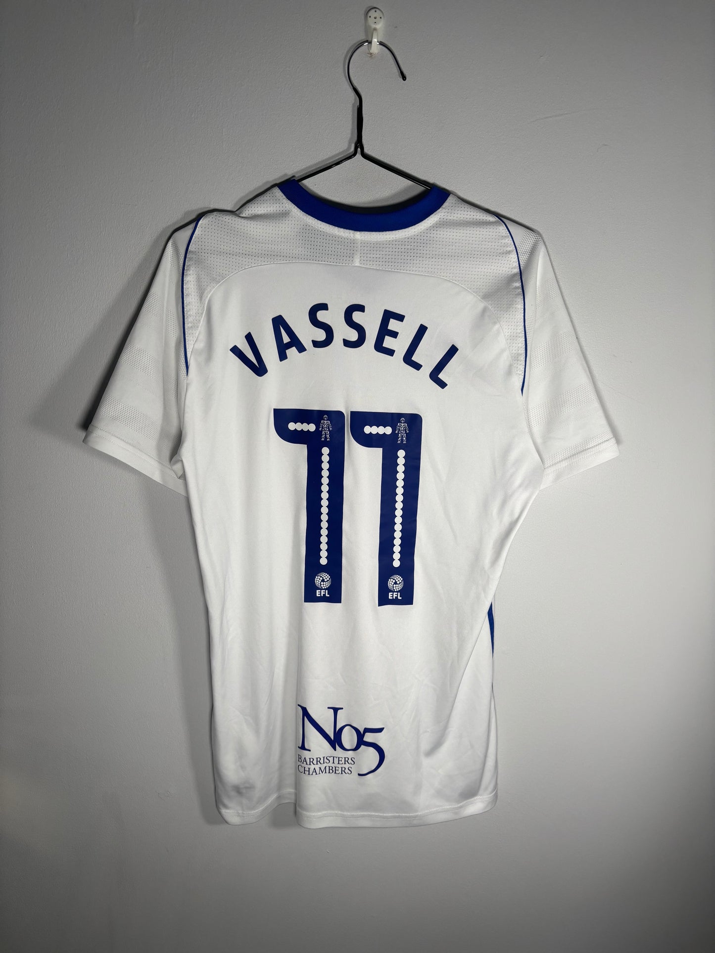 Birmingham City Away Shirt 2017/18 Vassell (M)