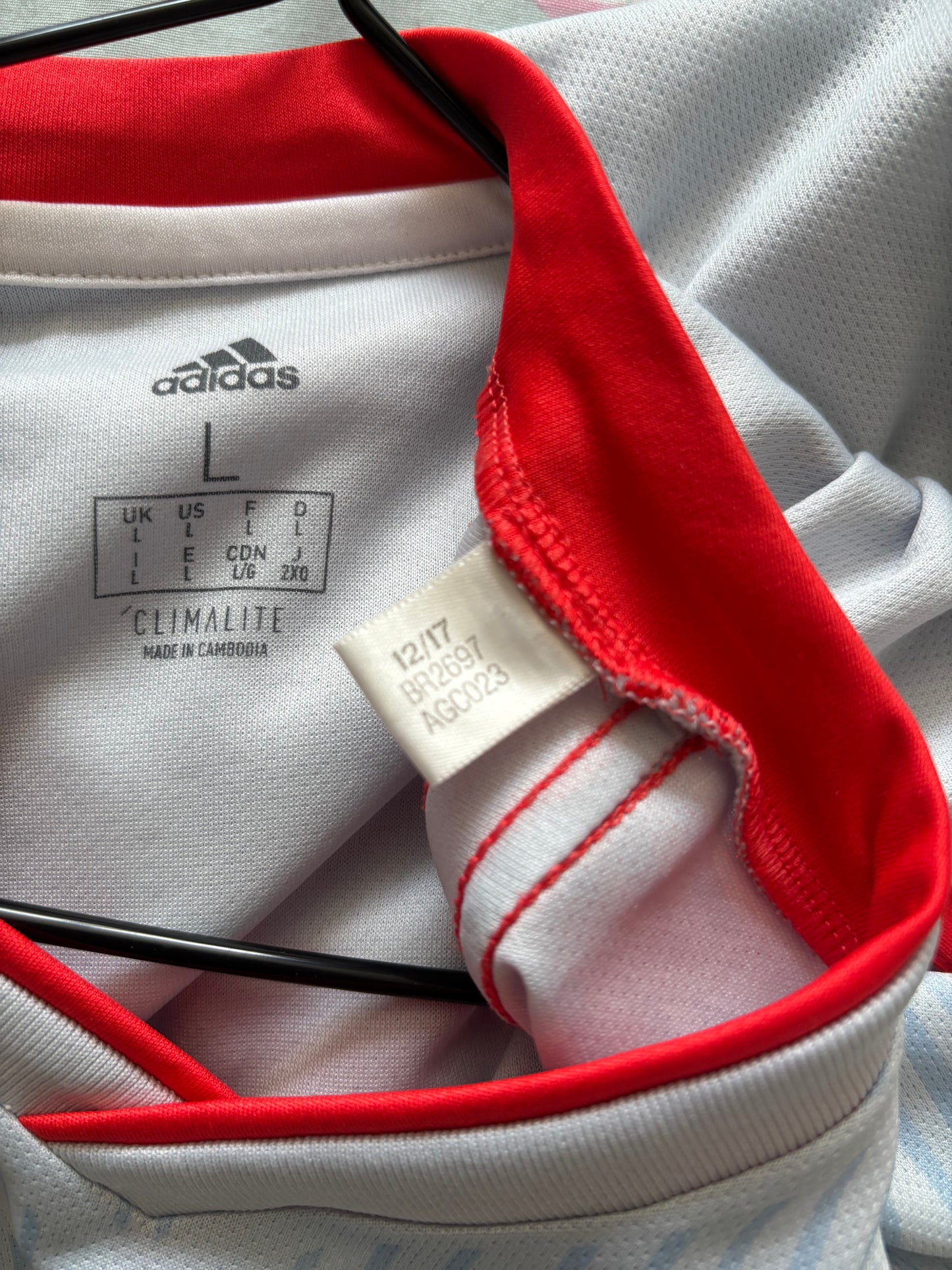 Spain Away Shirt 2018 (L)