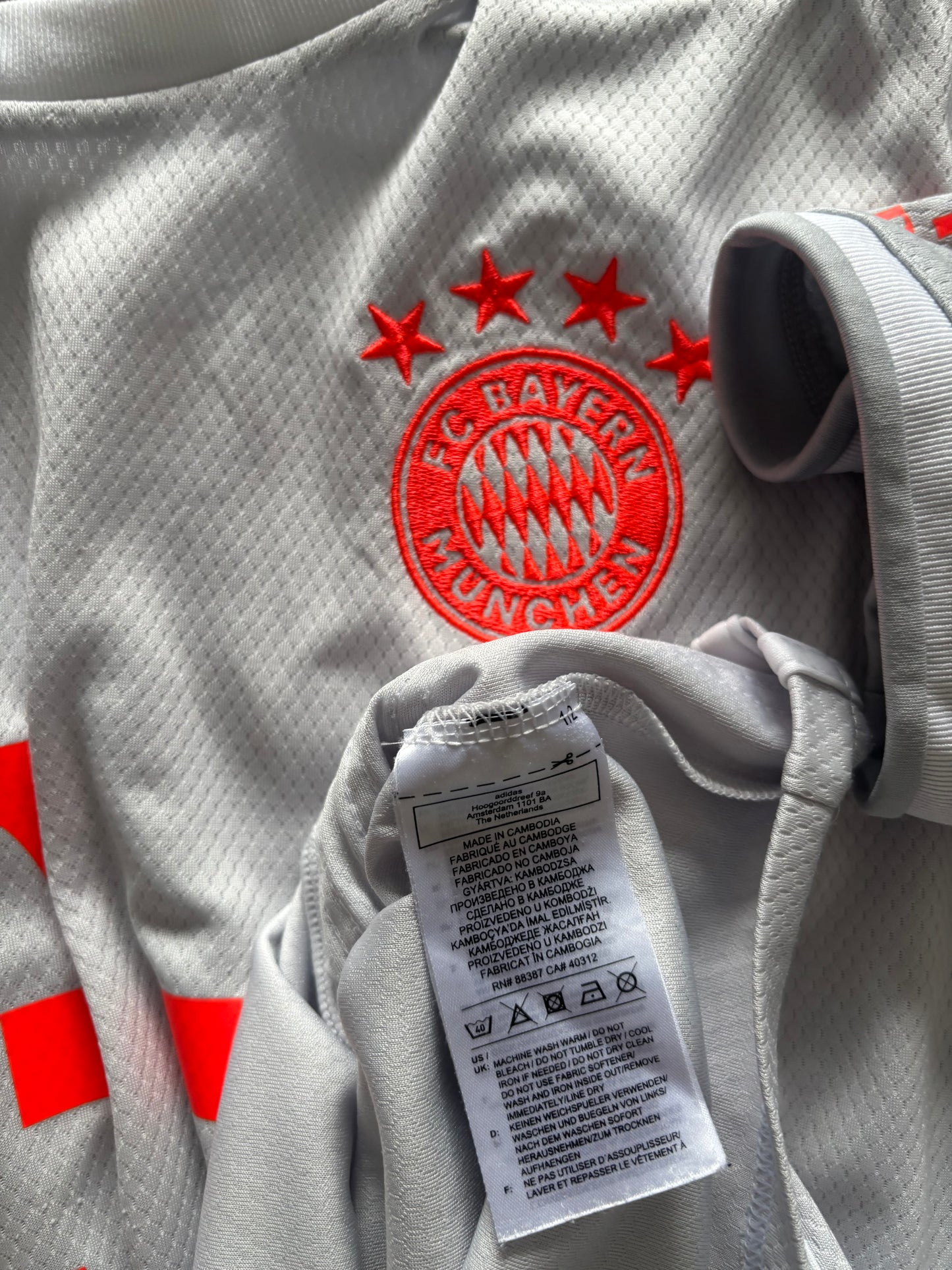 Bayern Munich Away Shirt 2020/21 (M)