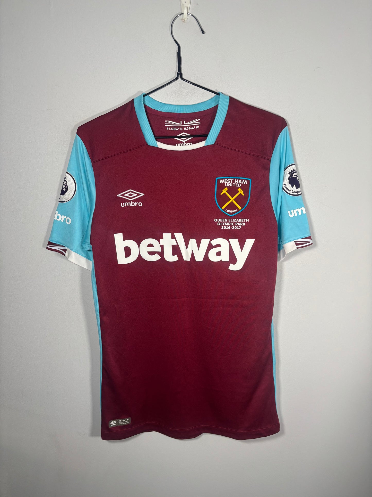 West Ham United Home Shirt 2016/17 Antonio (S)