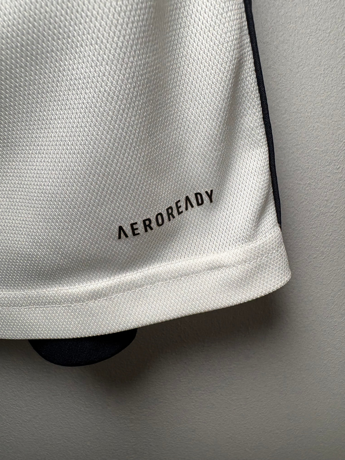 Real Madrid Authentic Home Shirt Bellingham 2023/24 (M)