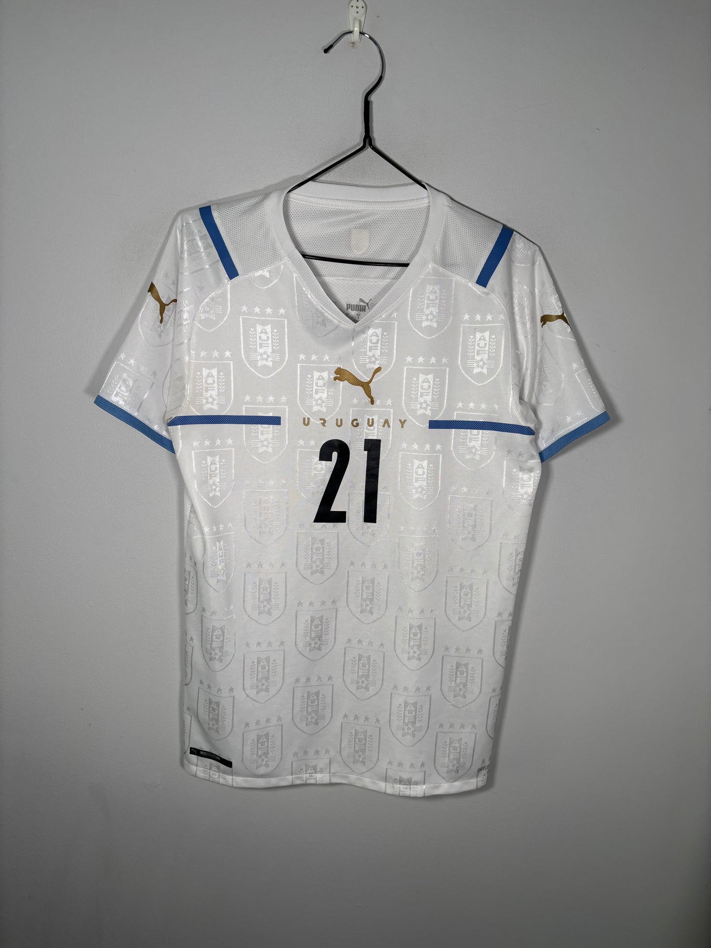 Uruguay Away Shirt 2021 Cavani (S)