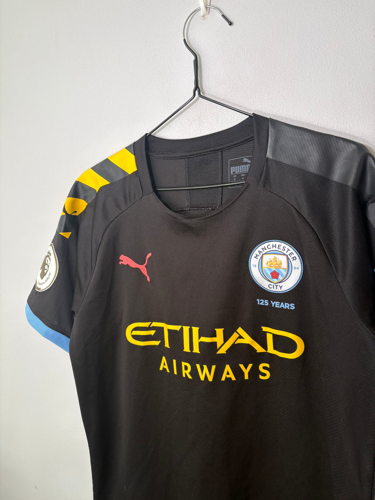 Manchester City Authentic Away Shirt 2019/20 Laporte (M)