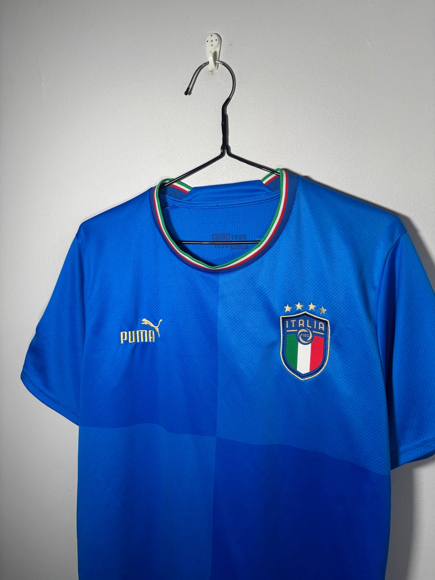 Italy Home Shirt 2022 (M)