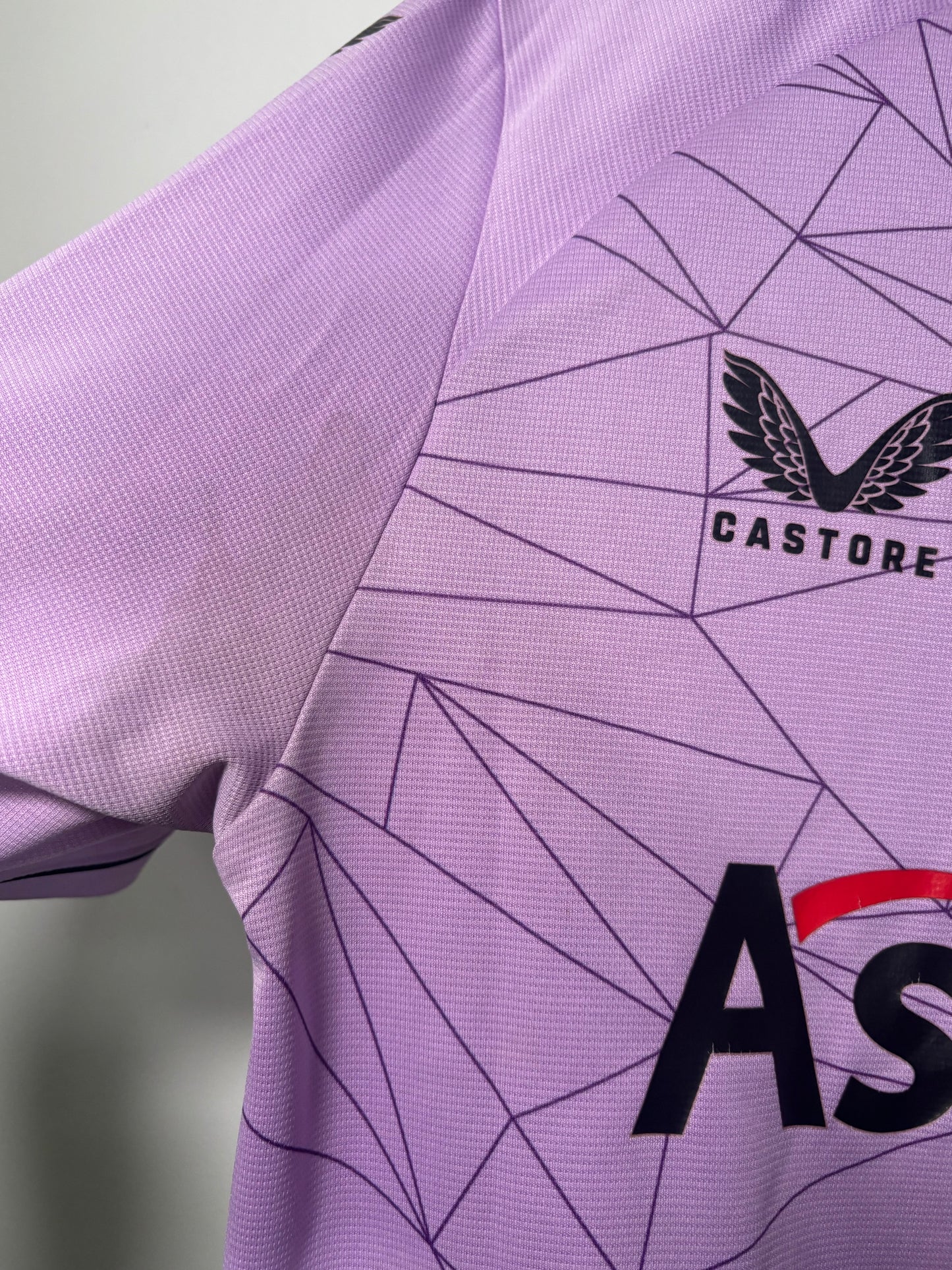Wolves Goalkeeper Shirt 2022/23 (M)