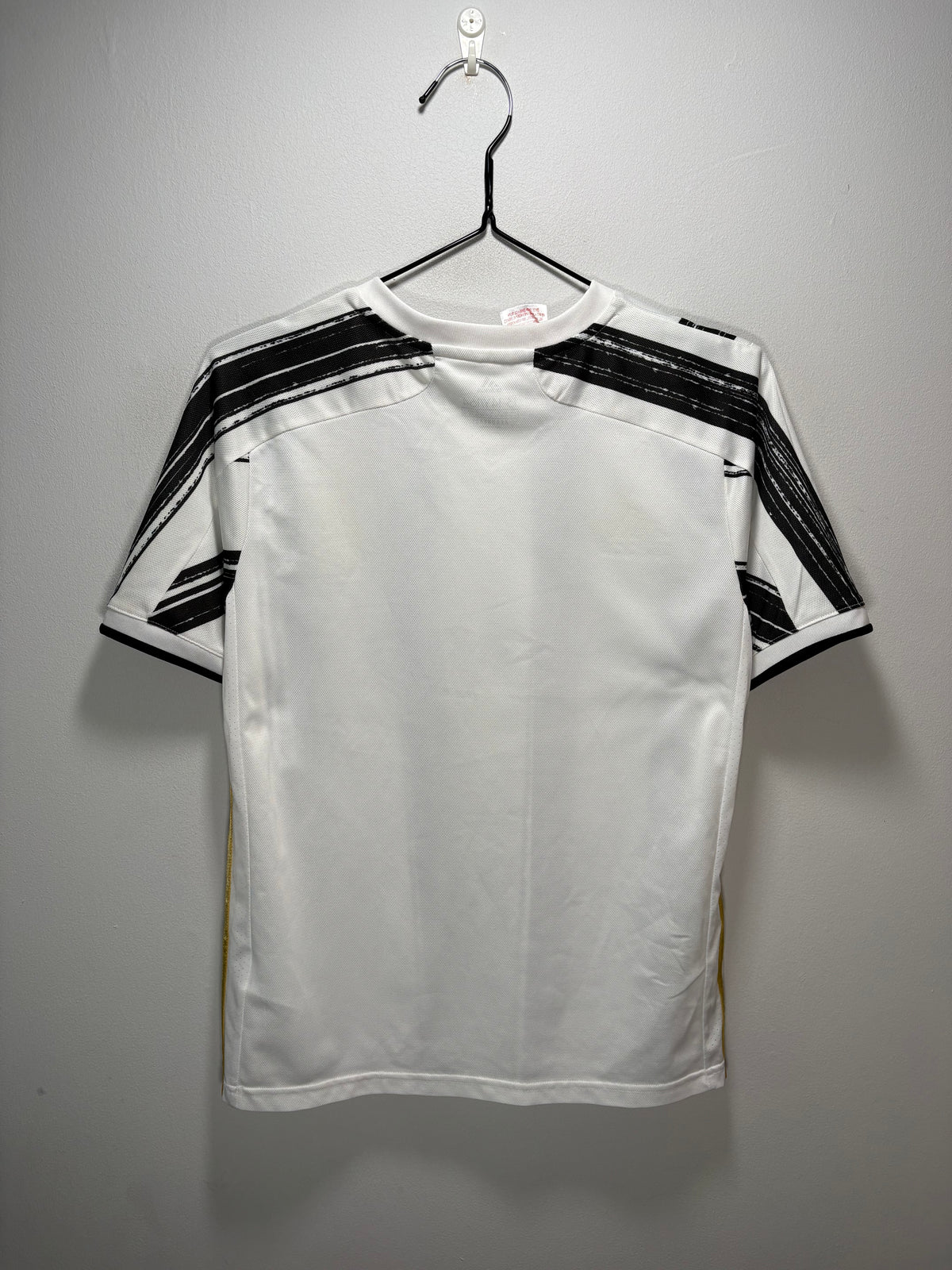 Juventus Authentic Home Shirt 2020/21 (LK)