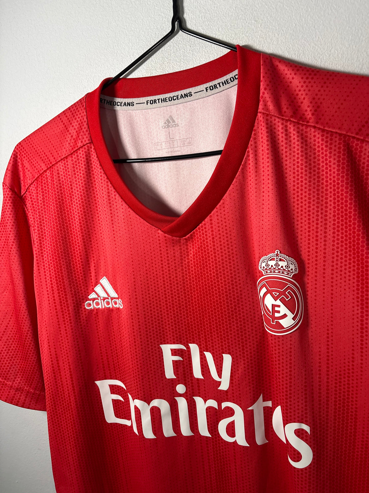 Real Madrid Third Shirt 2018/19 (L)