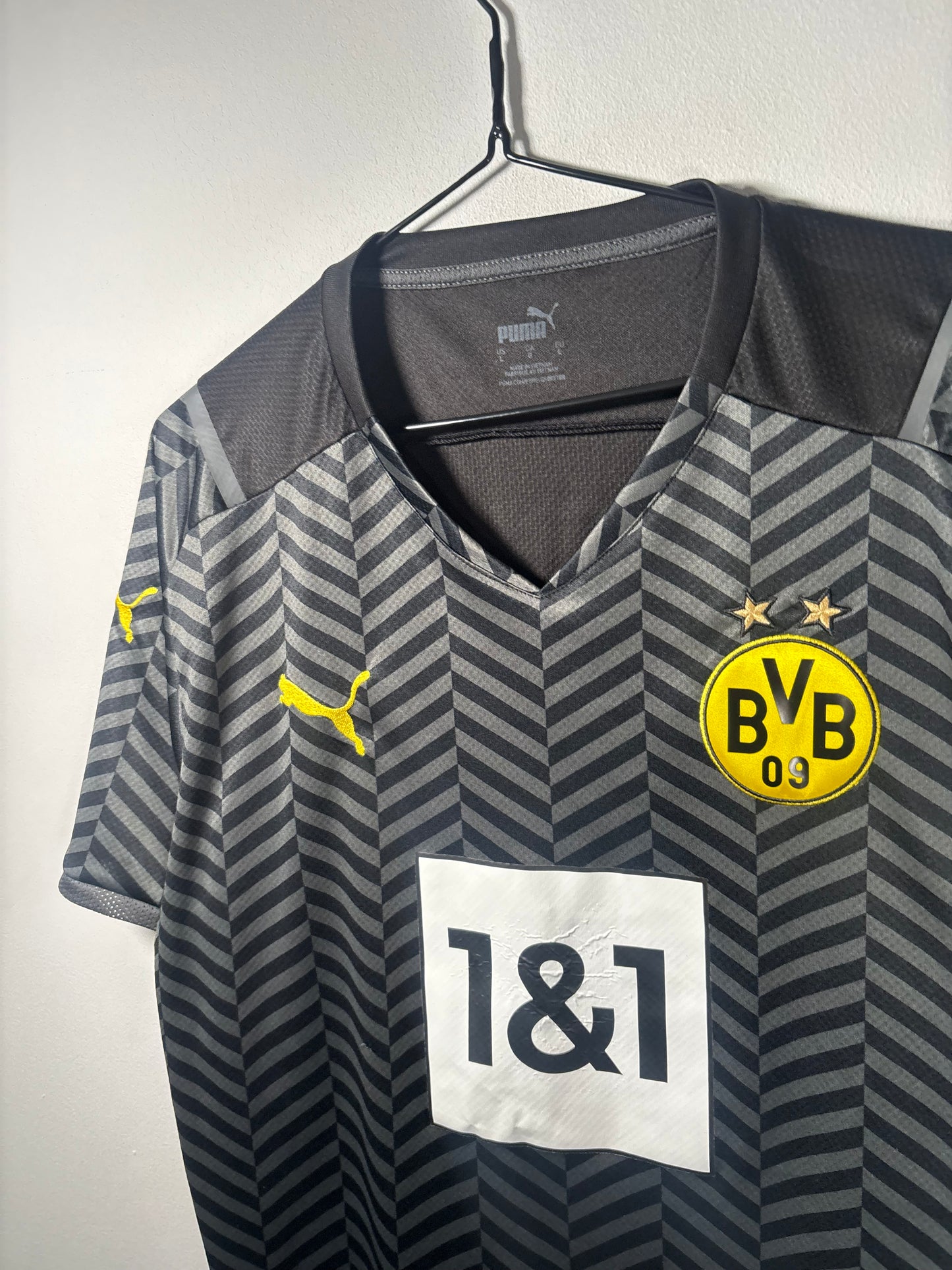 Borussia Dortmund Away Shirt 2021/22 Erling Haaland (L)