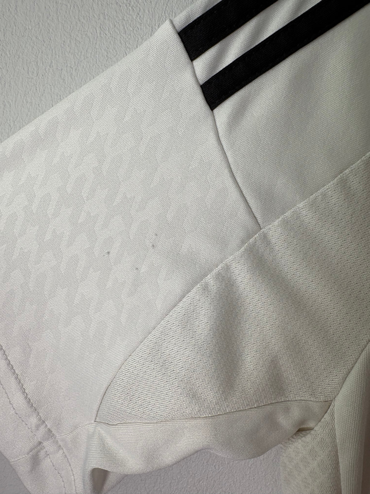 Real Madrid Home Shirt 2024/25 Mbappe (XLK)