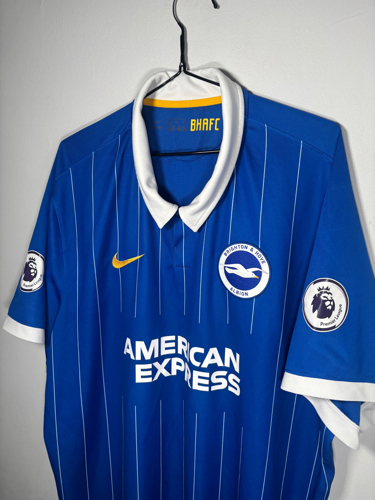 Brighton And Hove Albion Home Shirt 2020/21 Maupay (3XL)