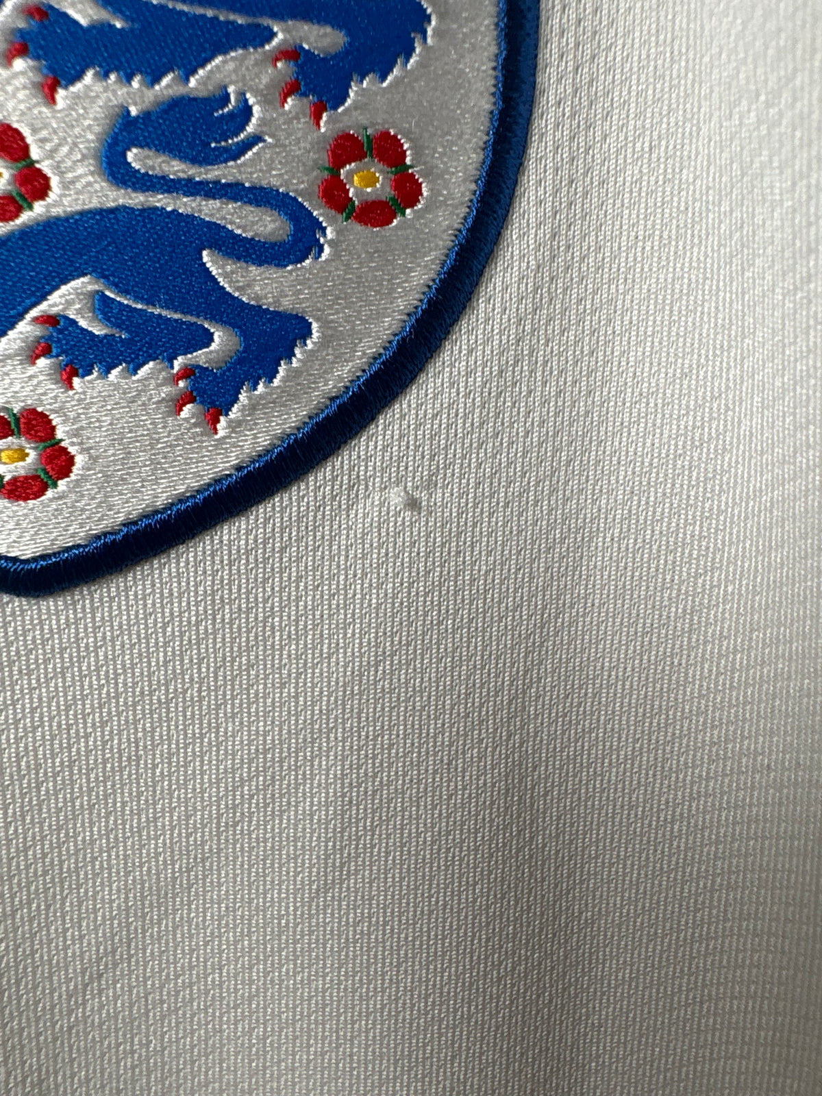 England Home Shirt 2016 Harry Kane (L)