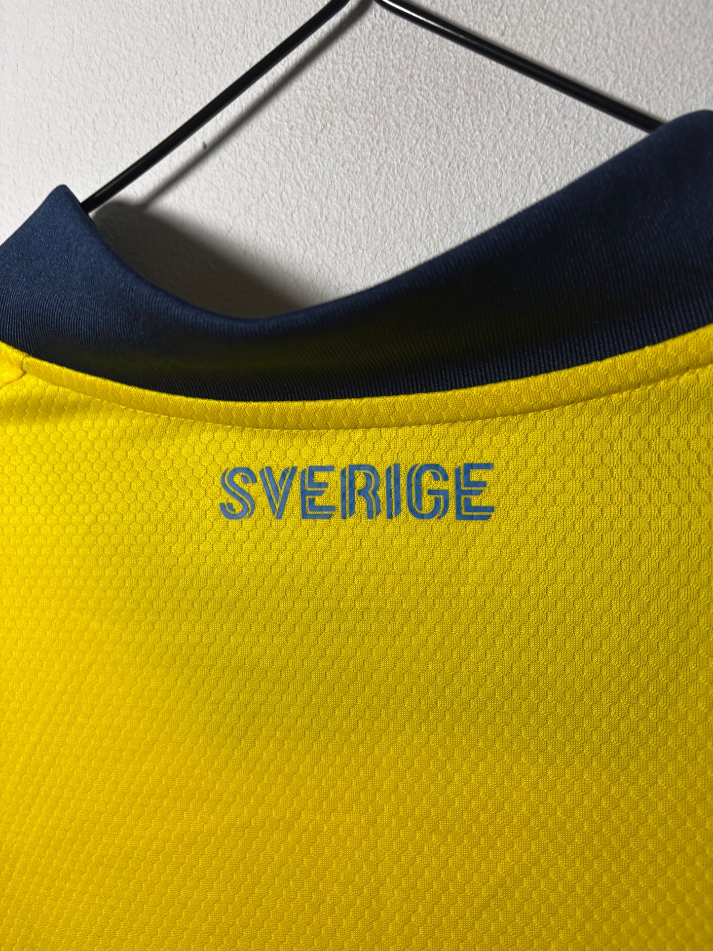 Sweden Home Shirt 2020 (XL)