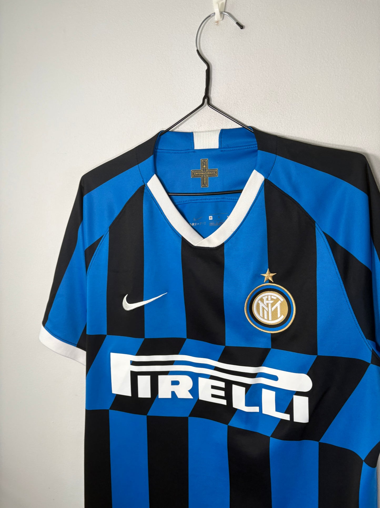 Inter Milan Home Shirt 2019/20 (M)