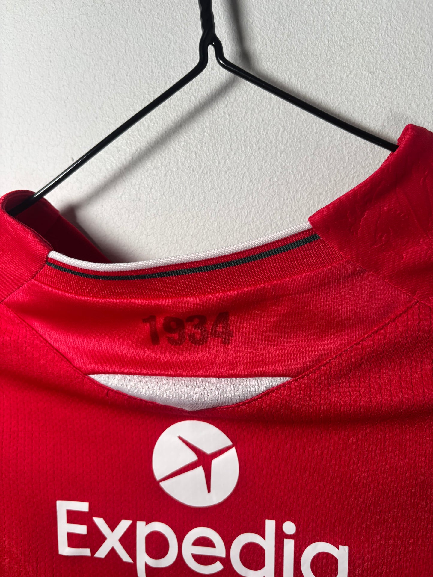 Wrexham Home Shirt 2022/23 (M)