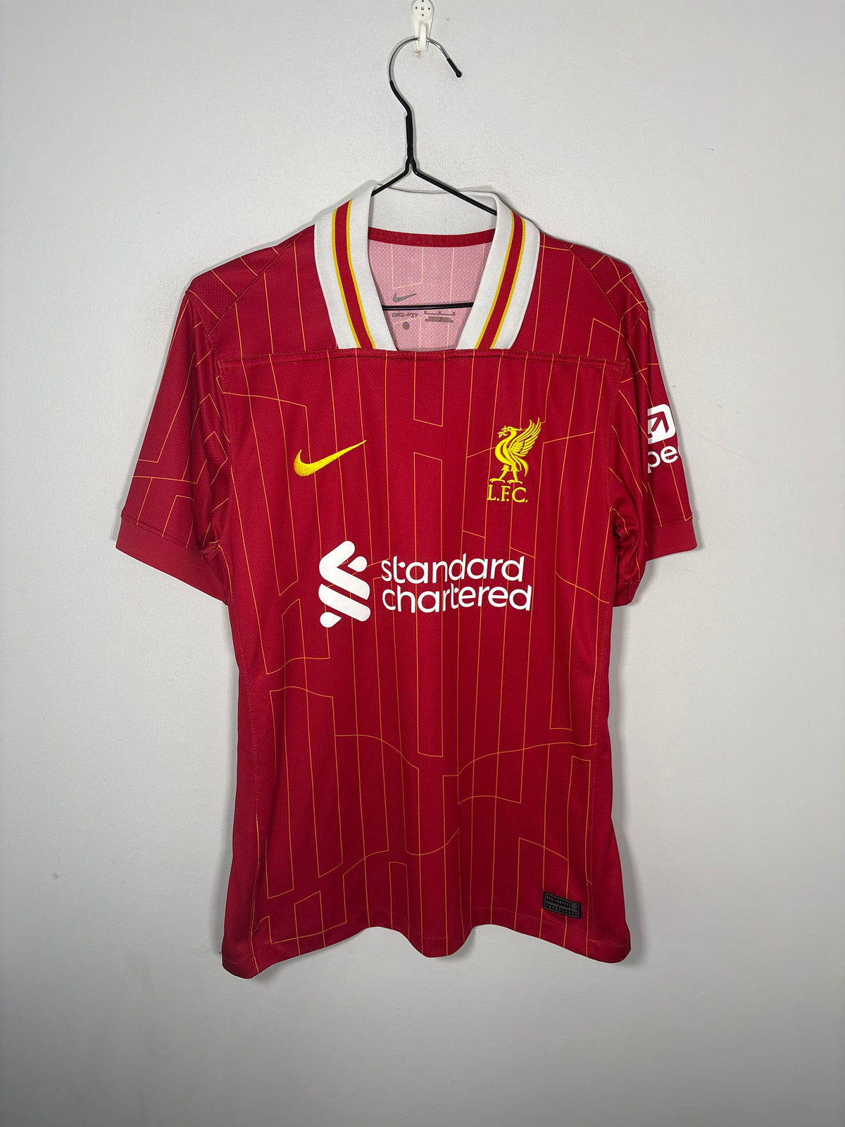 Liverpool Home Shirt 2024/25 Salah (M)