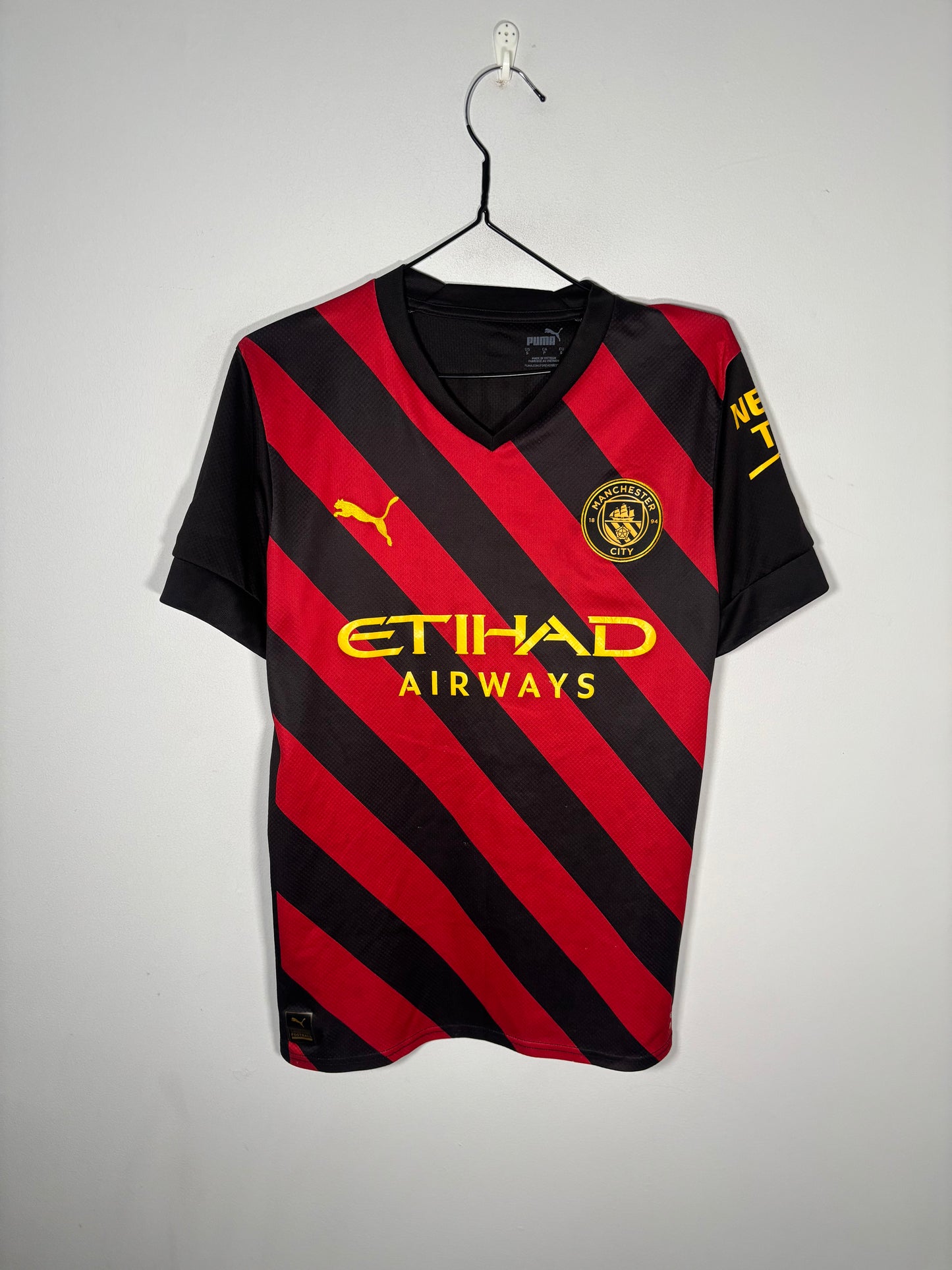 Manchester City Away Shirt 2022/23 De Bruyne (S)