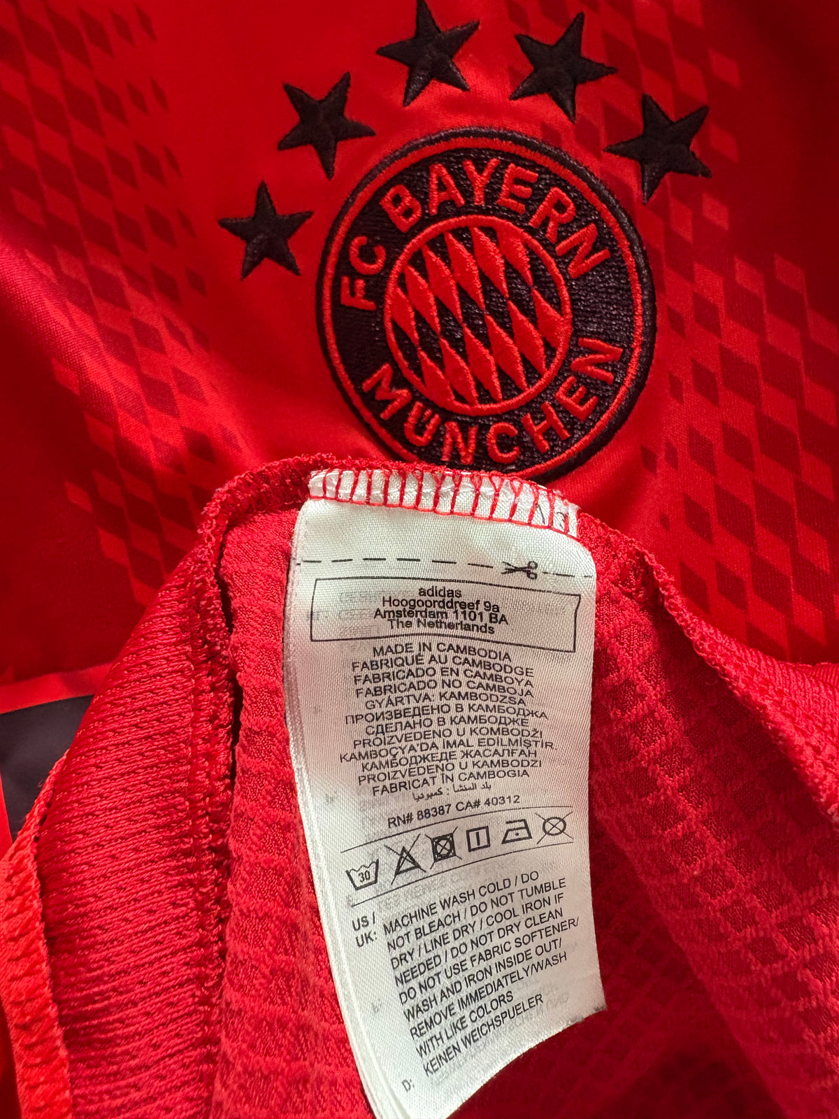 Bayern Munich Authentic Home Shirt 2024/25 Kimmich (M)