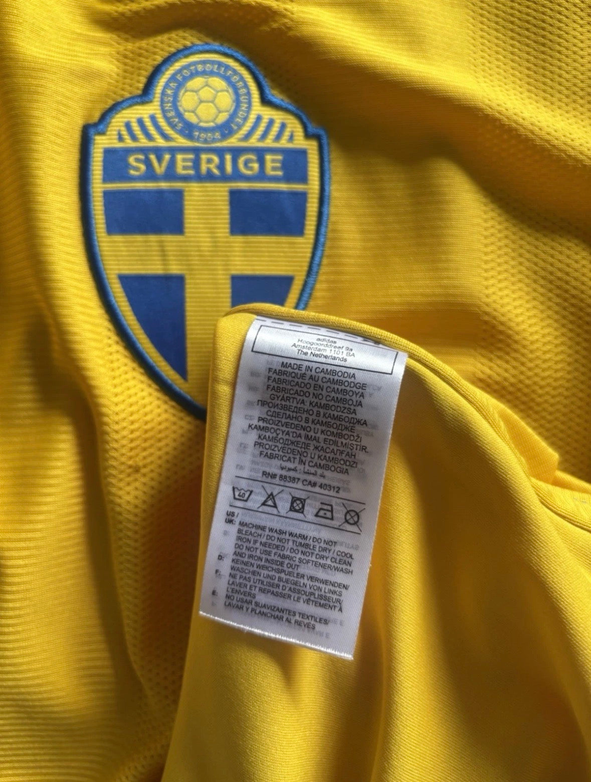 Sweden Home Shirt 2022 (M)