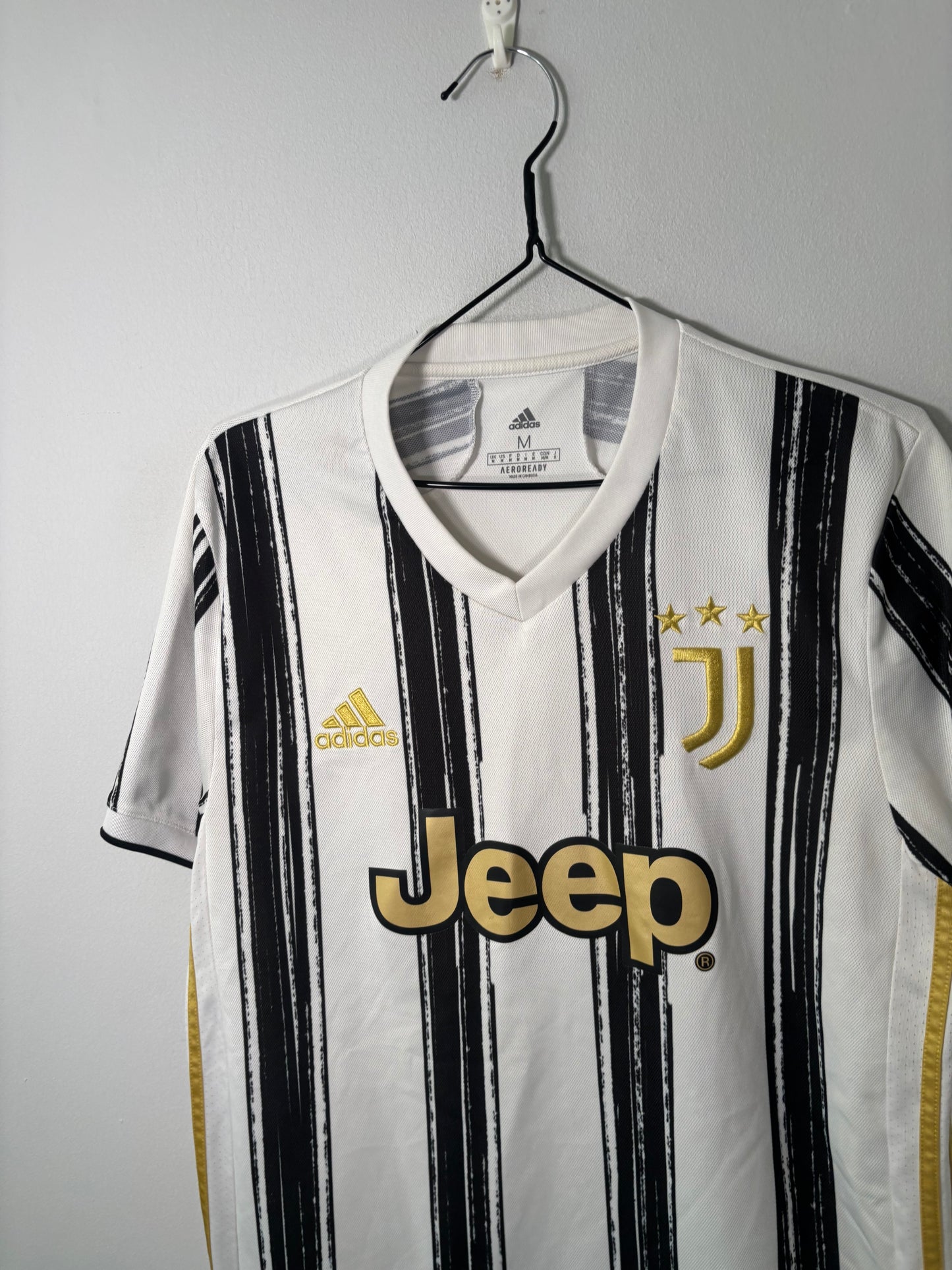 Juventus Home Shirt 2020/21 (M)