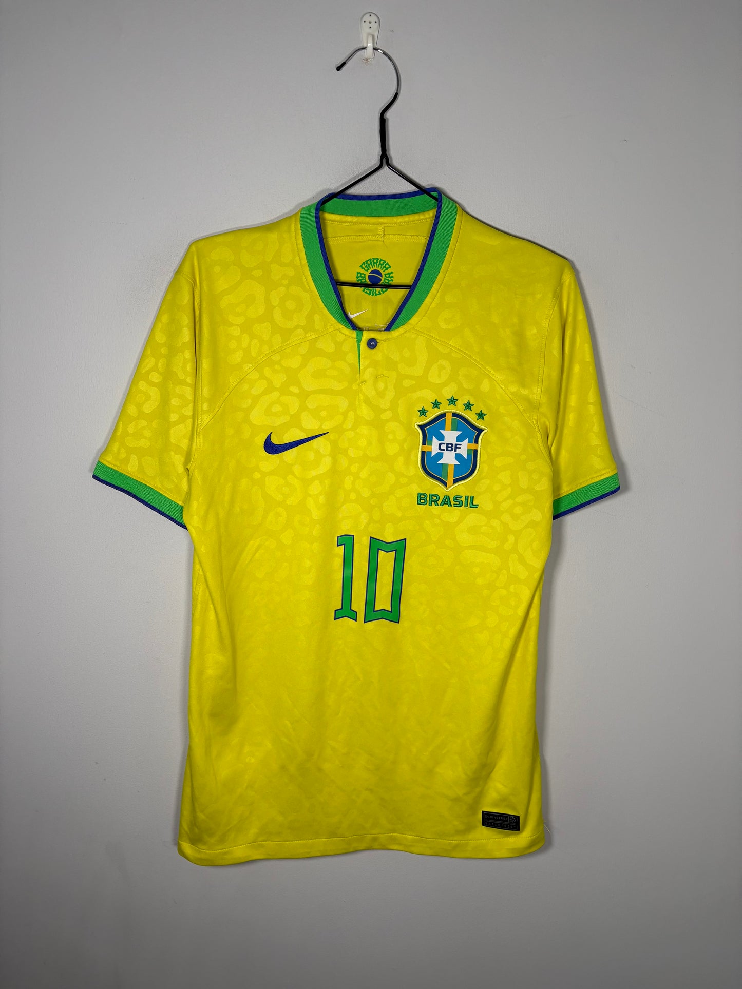 Brazil Home Shirt 2022 Neymar Jr (S)
