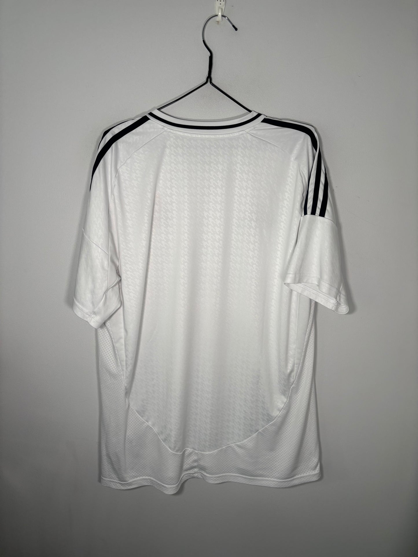 Real Madrid Home Shirt 2024/25 (XL)