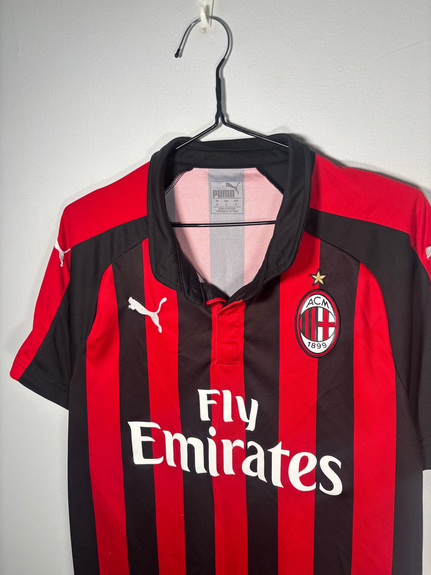 Ac Milan Home Shirt 2018/19 (M)
