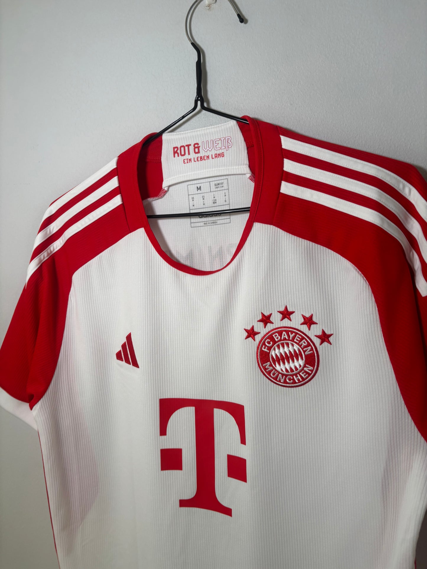 Bayern Munich Home Shirt 2023/24 (M)