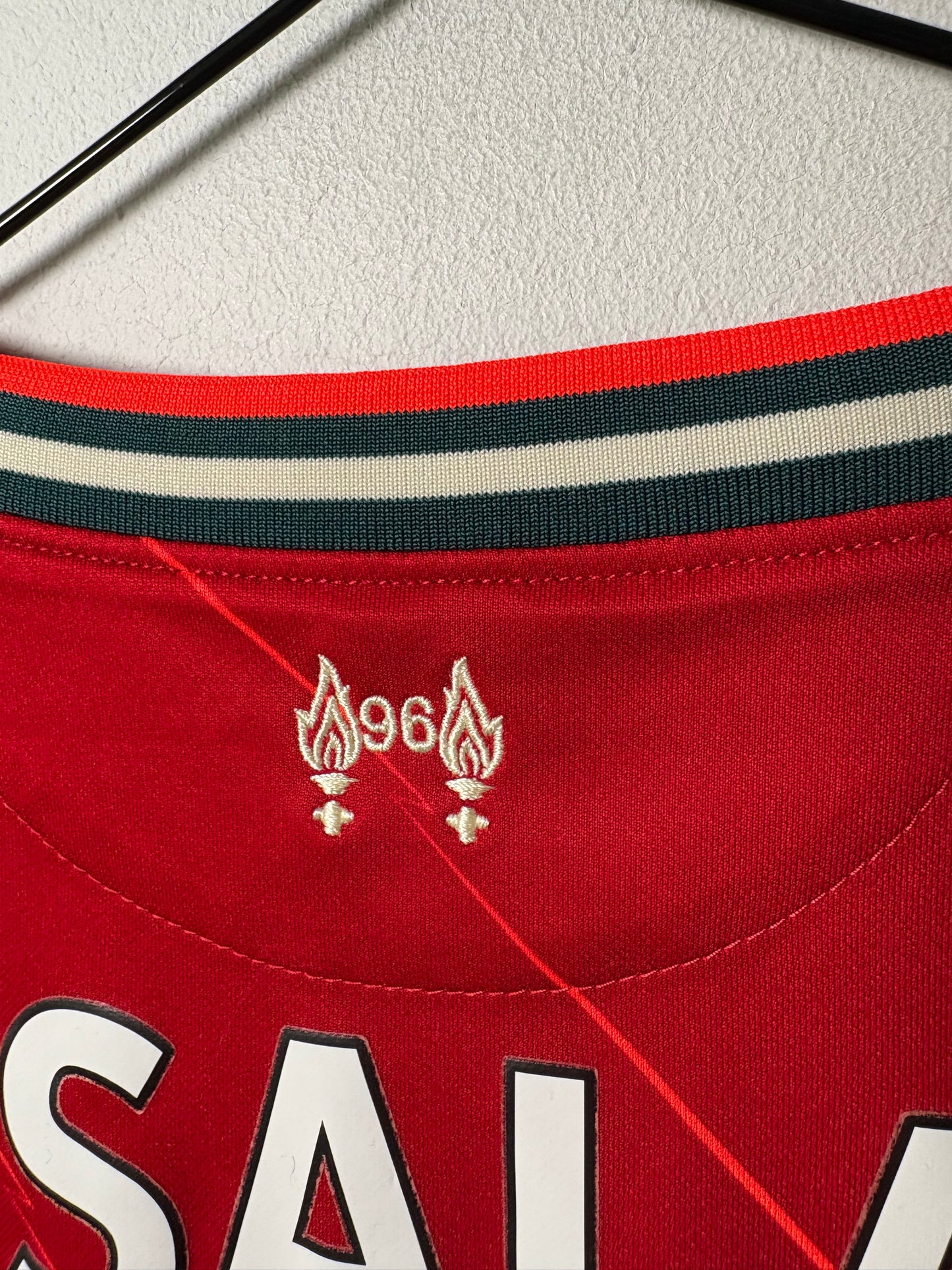 Liverpool Home Shirt 2021/22 Salah (XLB)