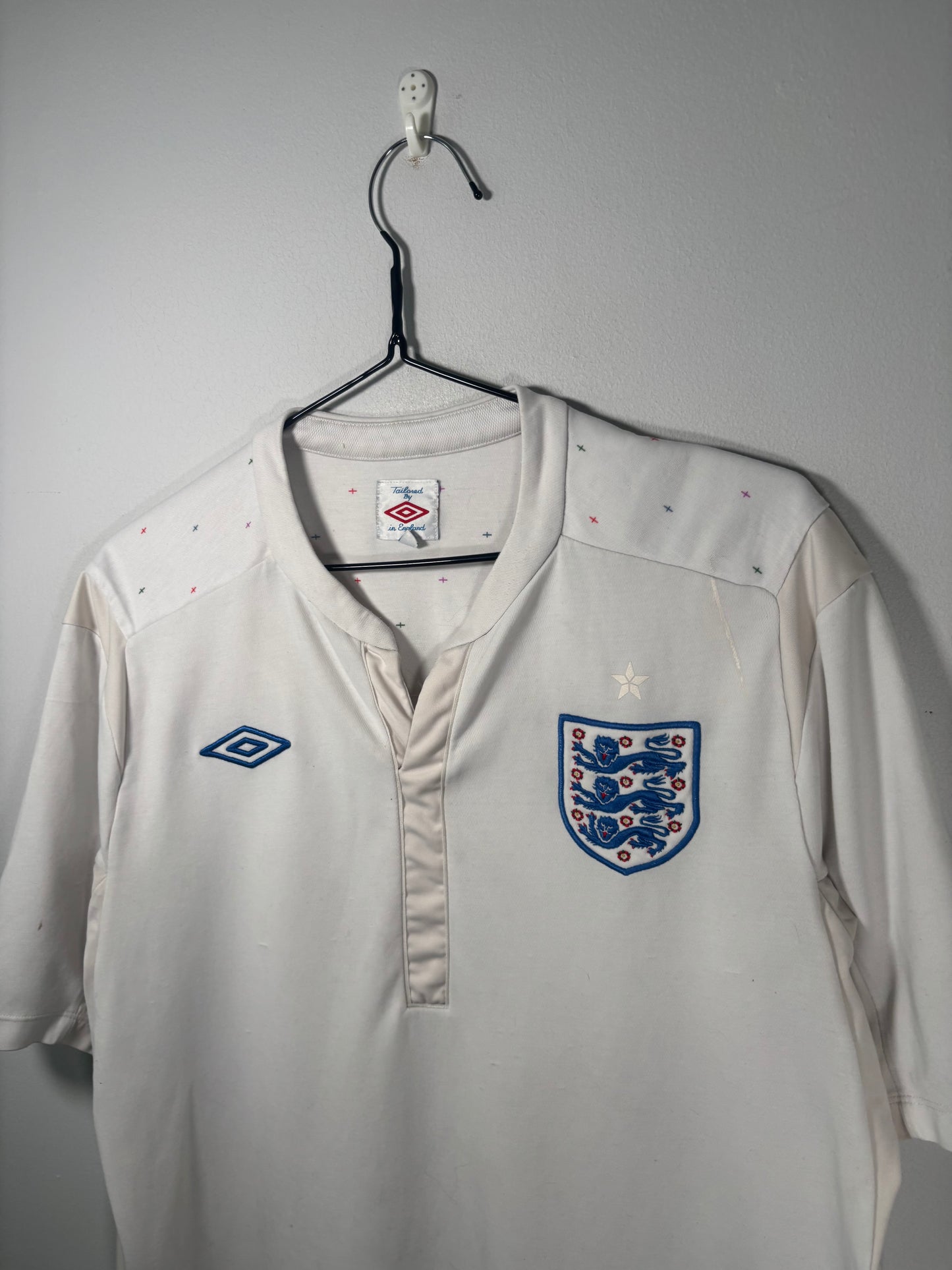 England Home Shirt 2010/11 (L)