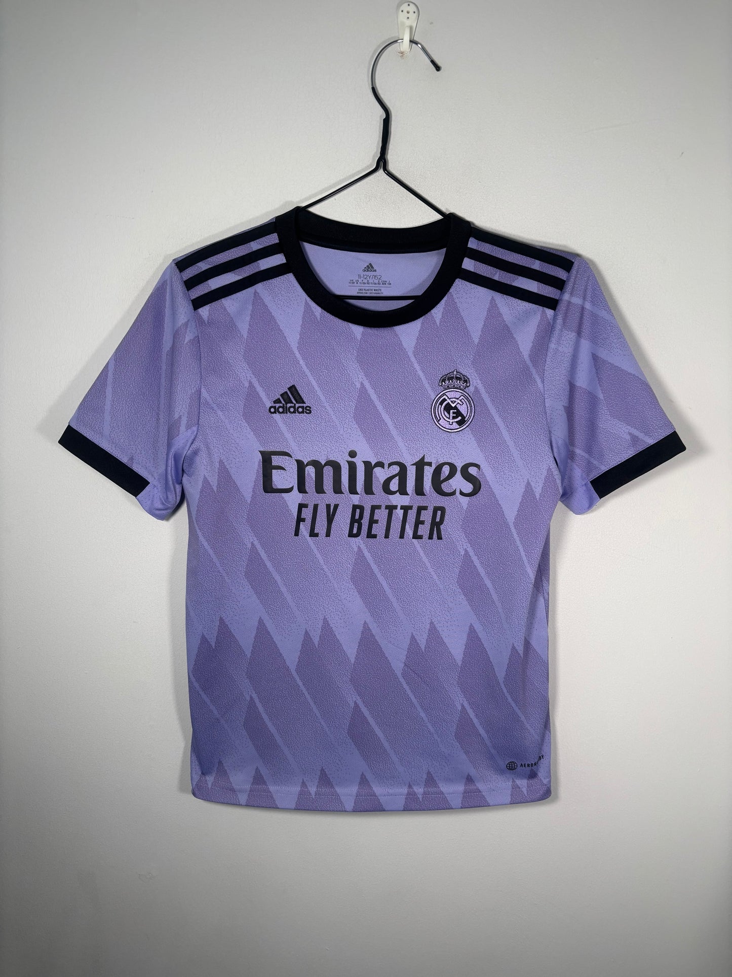 Real Madrid Away Shirt 2022/23 (LB)