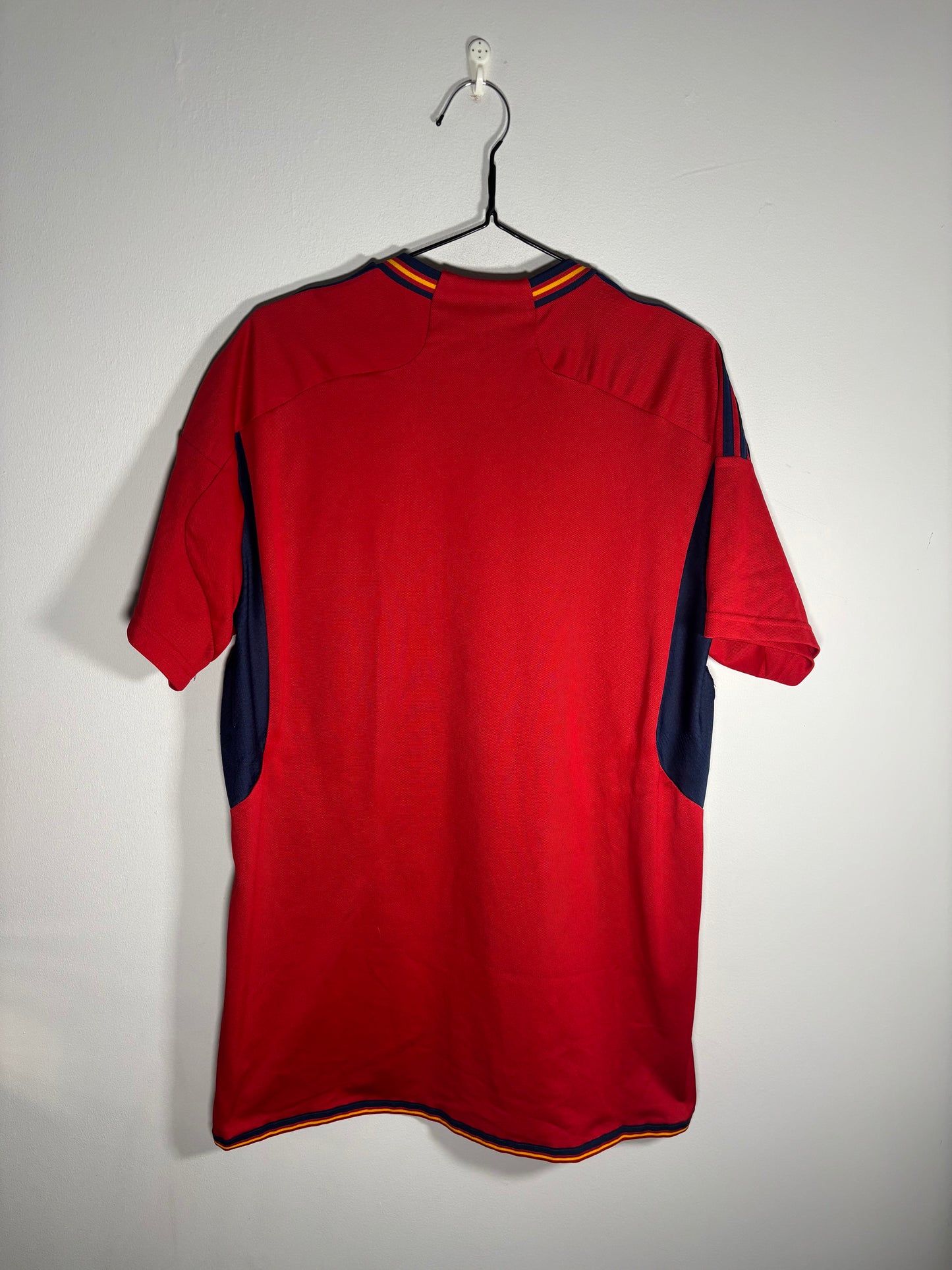 Spain Home Shirt 2022 (XL)