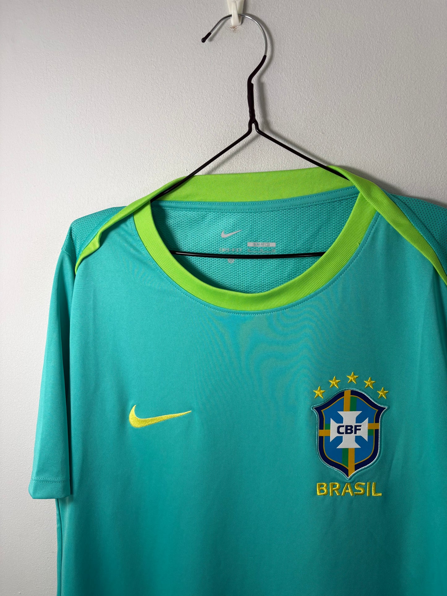 Brazil Training Shirt 2024/25 (XL)