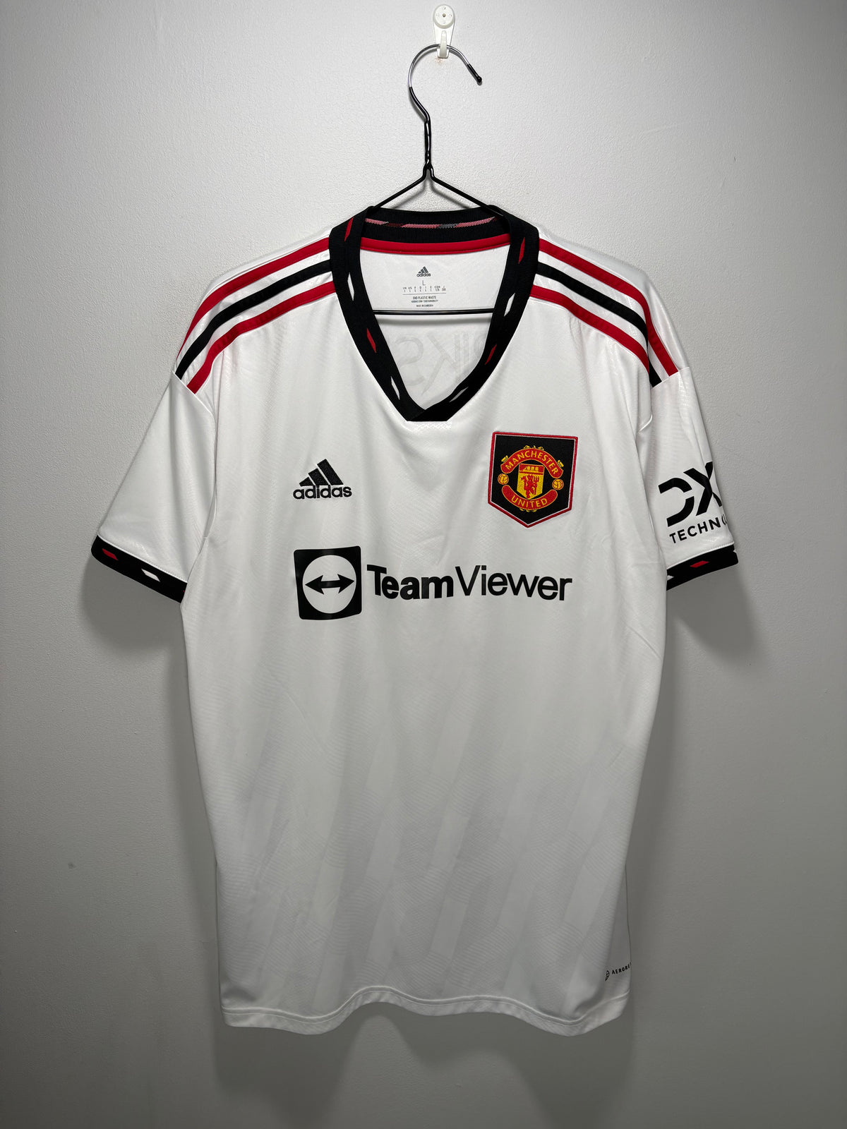 Manchester United Authentic Away Shirt 2022/23 Eriksen (L)