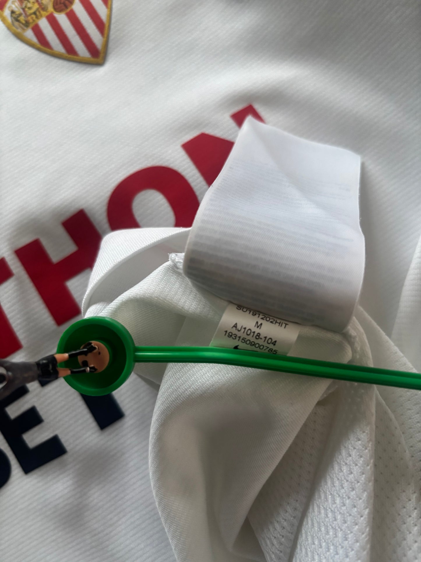 Sevilla Home Shirt 2019/20 (M)