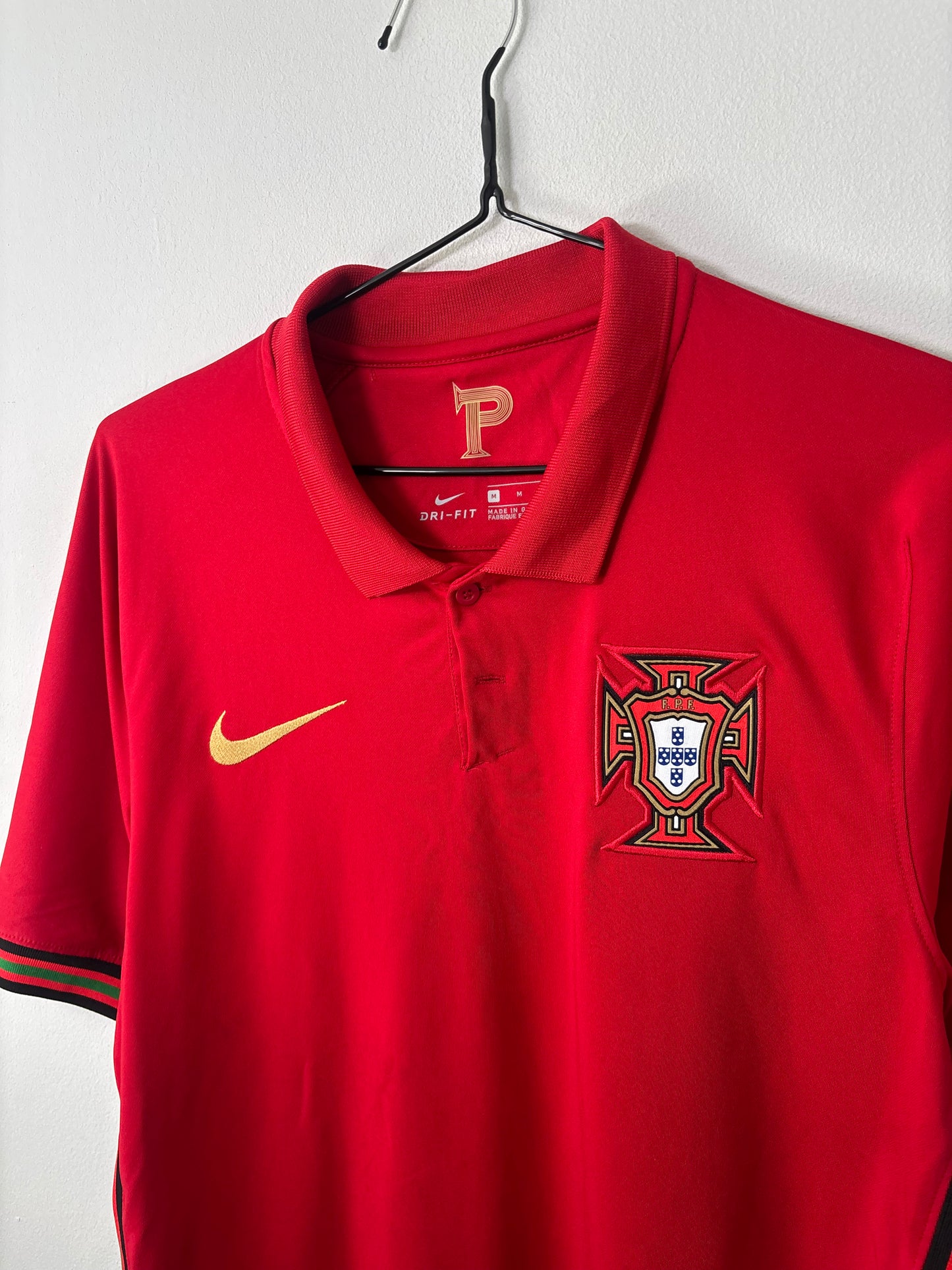 Portugal Home Shirt 2020 Fernandes (M)